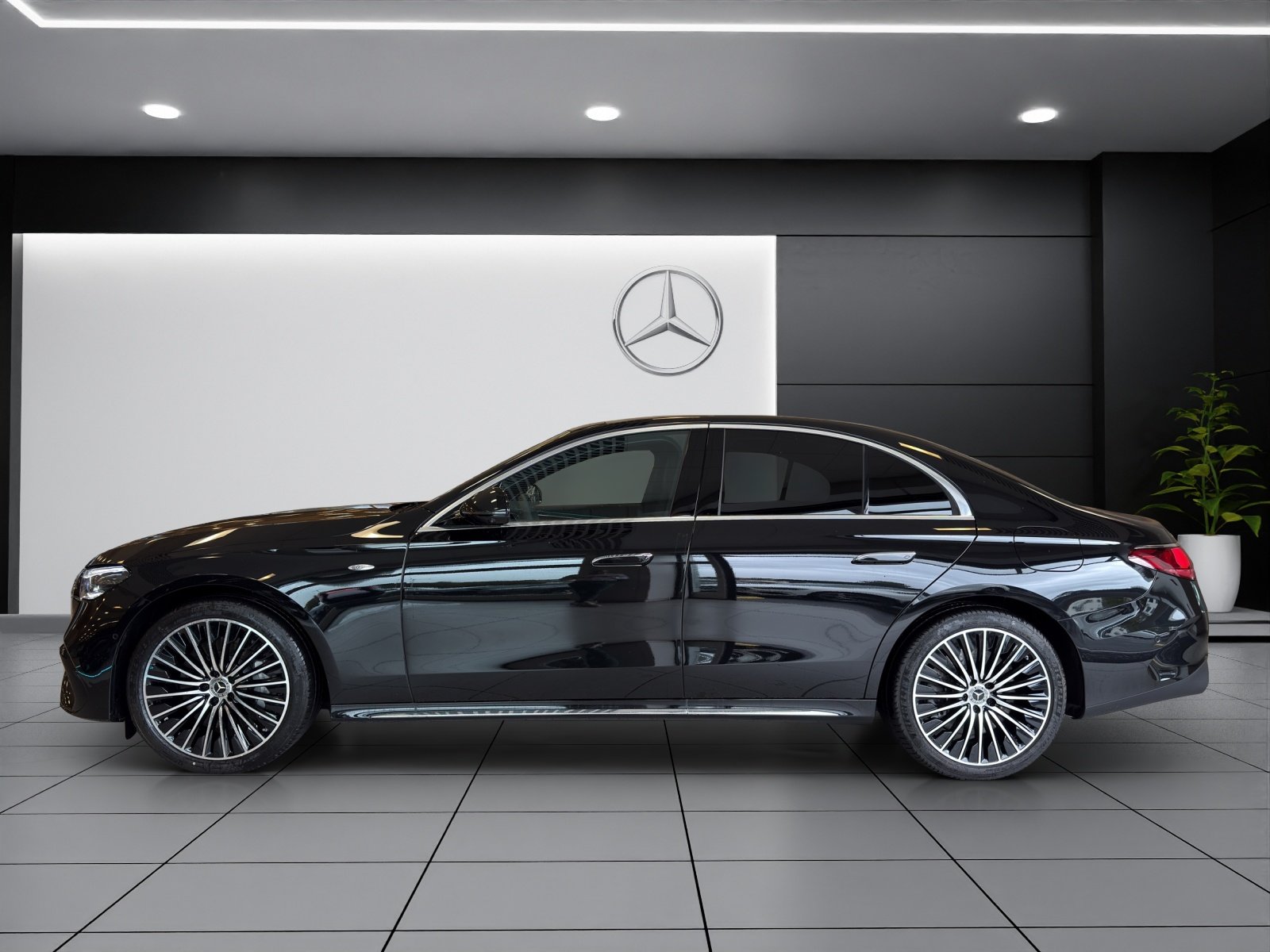 MERCEDES-BENZ E 400 e 4Matic 9G-Tronic, Hybride Rechargeable Essence/Électricité, Voiture de démonstration, Automatique - 3