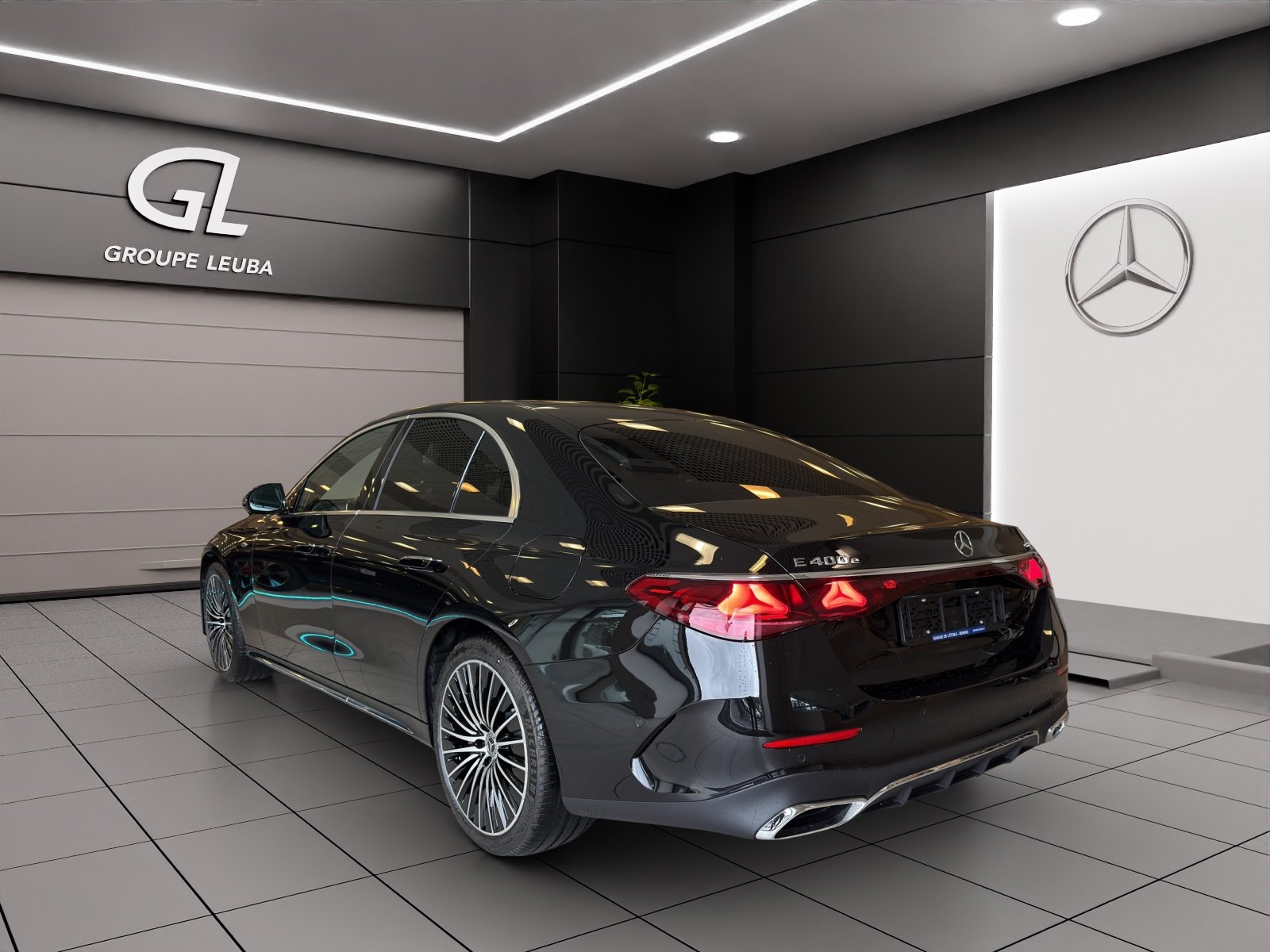 MERCEDES-BENZ E 400 e 4Matic 9G-Tronic, Hybride Rechargeable Essence/Électricité, Voiture de démonstration, Automatique - 4