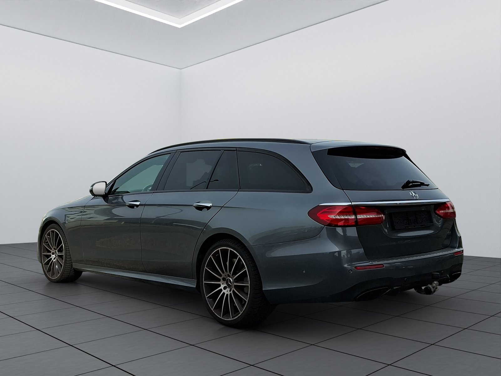 MERCEDES-BENZ E 43 AMG 4 Matic 9G-Tronic, Essence, Occasion / Utilisé, Automatique - 4