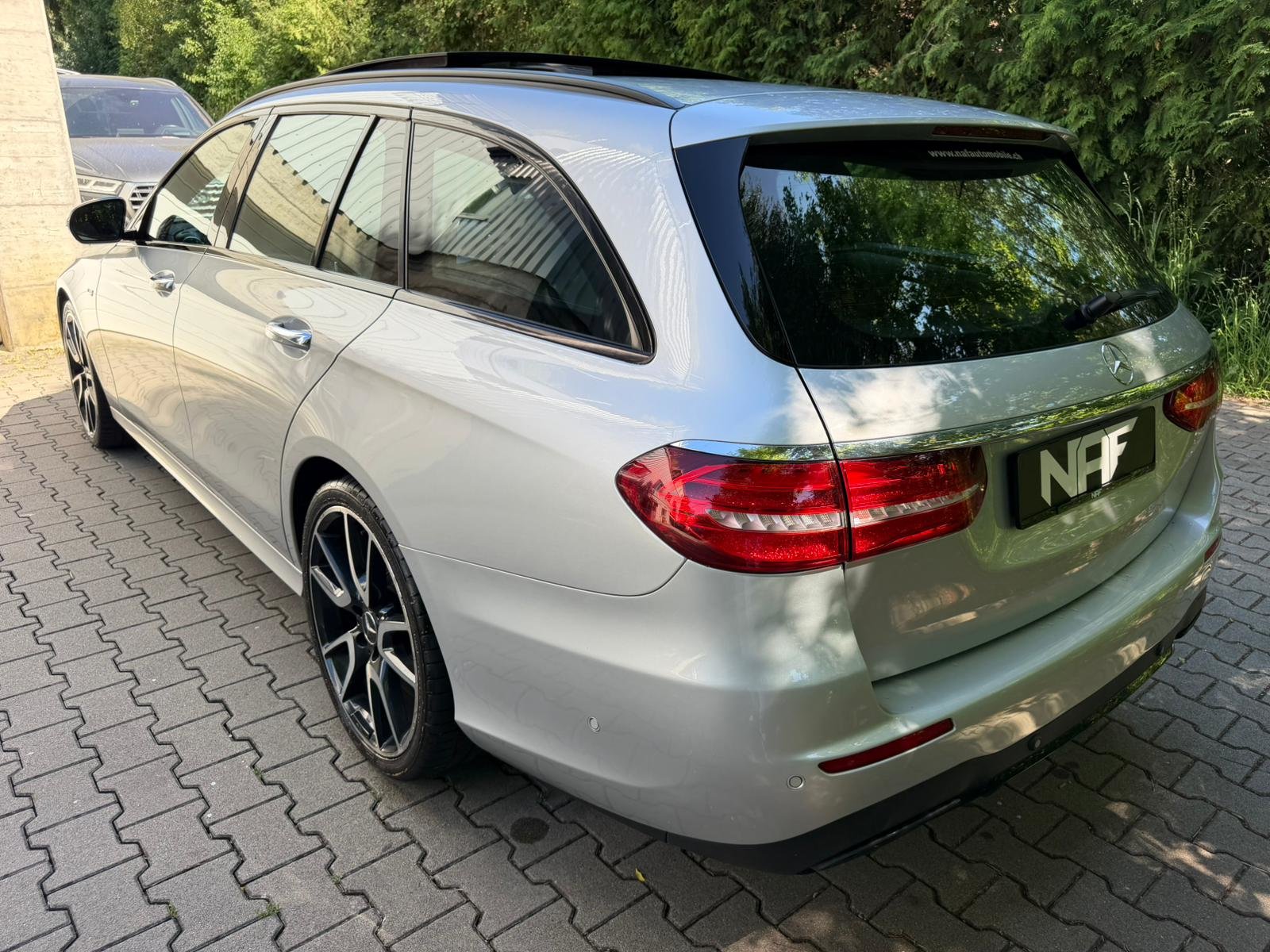 MERCEDES-BENZ E 43 AMG 4 Matic 9G-Tronic, Essence, Occasion / Utilisé, Automatique - 5