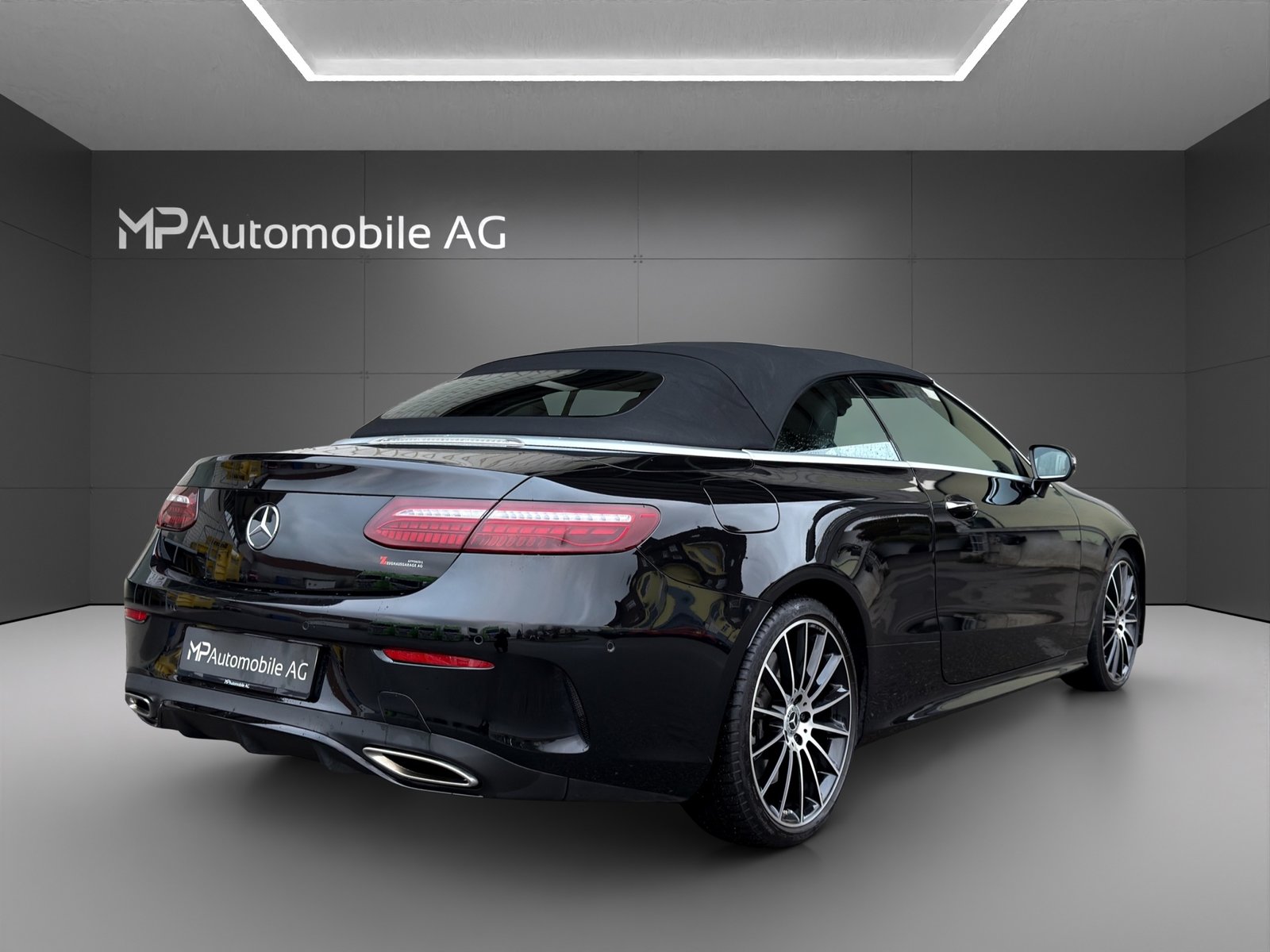 MERCEDES-BENZ E 450 Cabriolet 4Matic AMG Line 9G-Tronic, Petrol, Second hand / Used, Automatic - 4