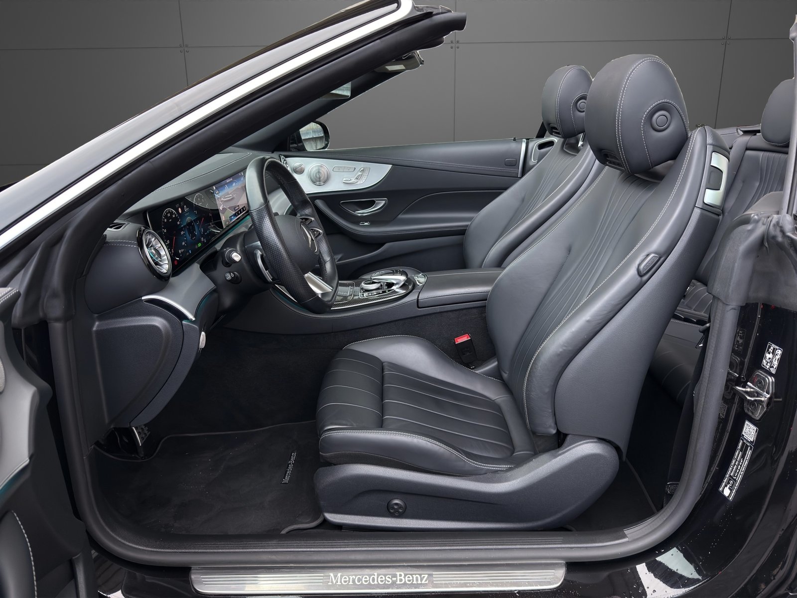 MERCEDES-BENZ E 450 Cabriolet 4Matic AMG Line 9G-Tronic, Petrol, Second hand / Used, Automatic - 7