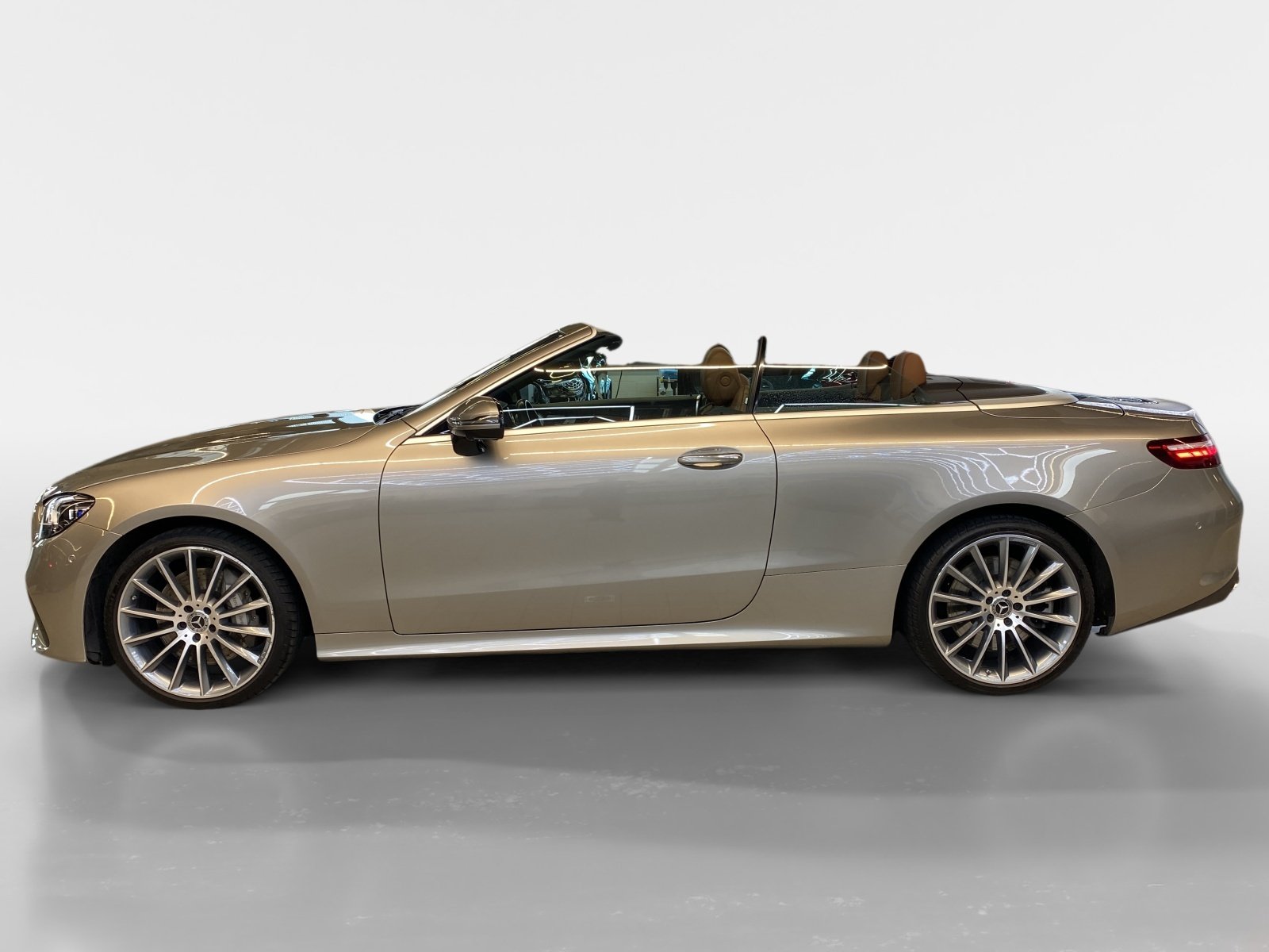 MERCEDES-BENZ E 450 Cabriolet AMG Line 4MATIC, Hybride Léger Essence/Électricité, Occasion / Utilisé, Automatique - 6