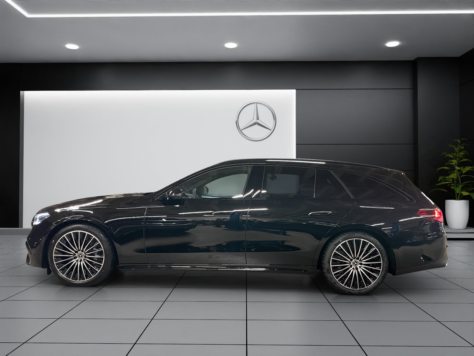 MERCEDES-BENZ E 450 T 9G-Tronic 4Matic, Mild-Hybrid Benzin/Elektro, Neuwagen, Automatik - 3