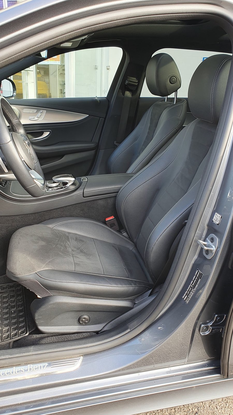 MERCEDES-BENZ E 450 AMG Line 4Matic, Benzin, Occasion / Gebraucht, Automatik - 7