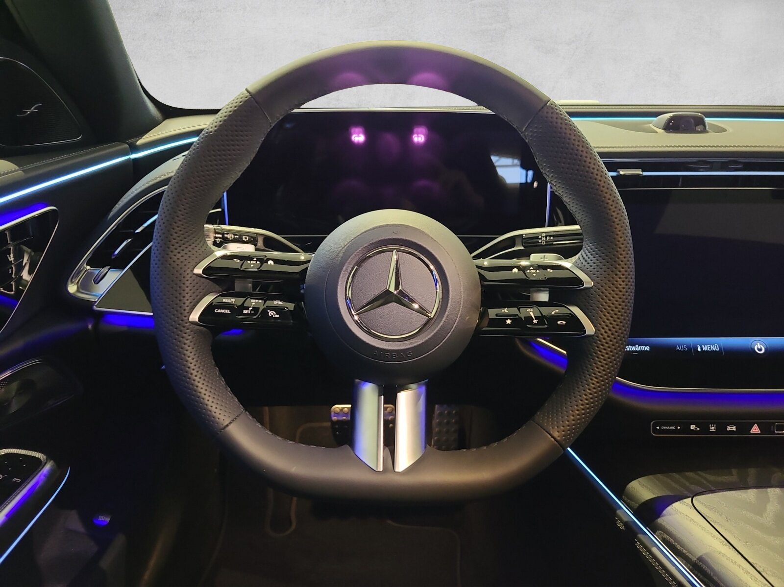 MERCEDES-BENZ E 450 d 4M AMG T S214, Hybride Léger Diesel/Électricité, Voiture de démonstration, Automatique - 5