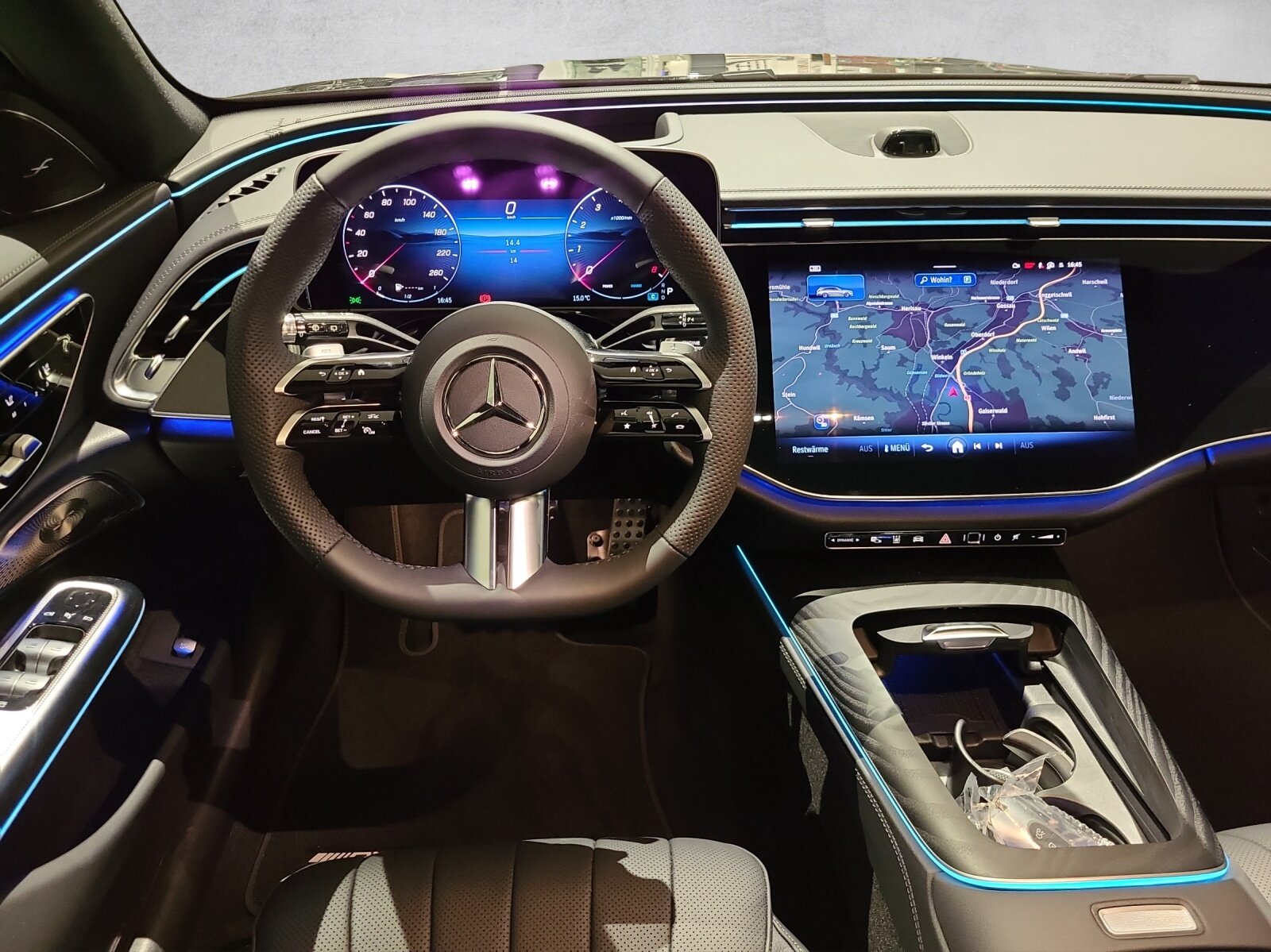 MERCEDES-BENZ E 450 4M AMG T, Hybride Léger Essence/Électricité, Voiture de démonstration, Automatique - 3