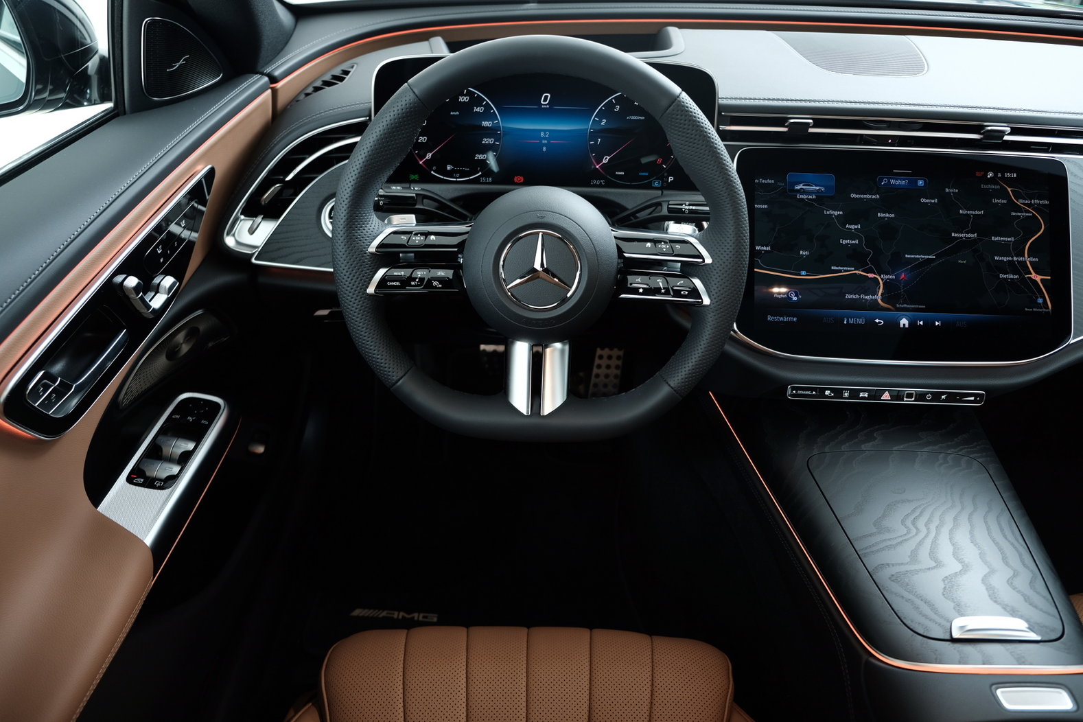 MERCEDES-BENZ E 450 9G-Tronic 4Matic, Benzin, Neuwagen, Automatik - 7