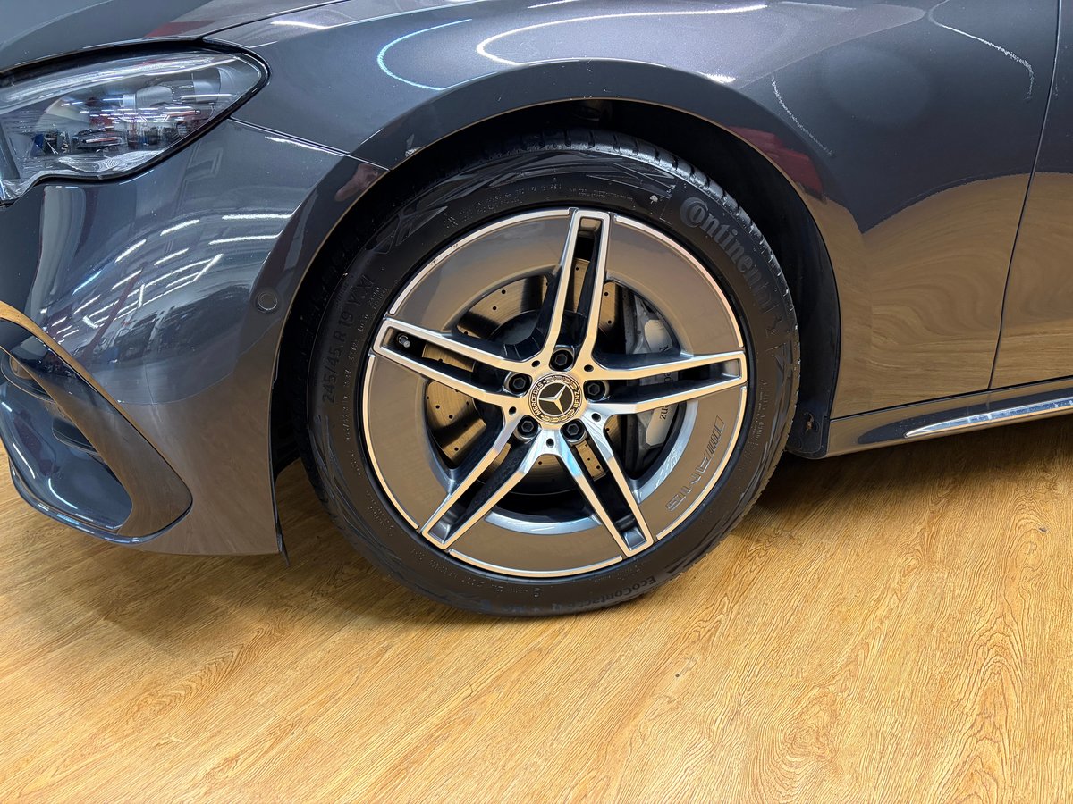 MERCEDES-BENZ E 450 4M - AMG / DISTRONIC / 360 Grad Kamera / 4D Soundsyste, Hybride Leggero Benzina/Elettrica, Occasioni / Usate, Automatico - 2
