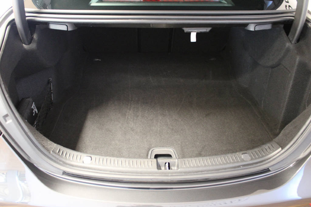 MERCEDES-BENZ E 450 4Matic AMG Line, Hybride Léger Essence/Électricité, Occasion / Utilisé, Automatique - 4