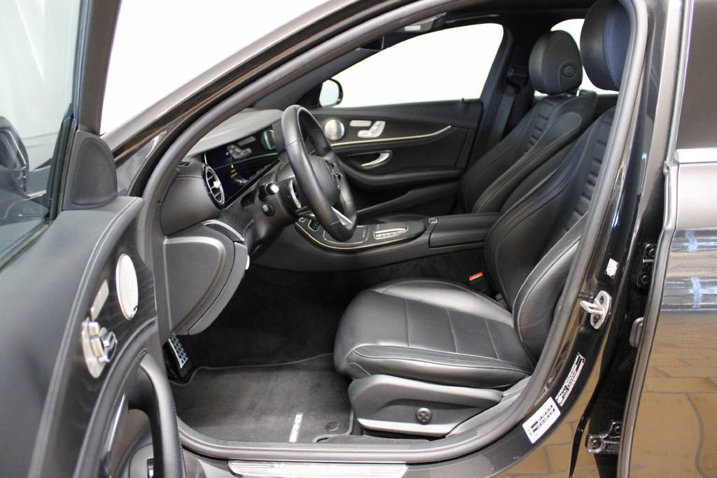 MERCEDES-BENZ E 450 4Matic AMG Line, Hybride Léger Essence/Électricité, Occasion / Utilisé, Automatique - 7