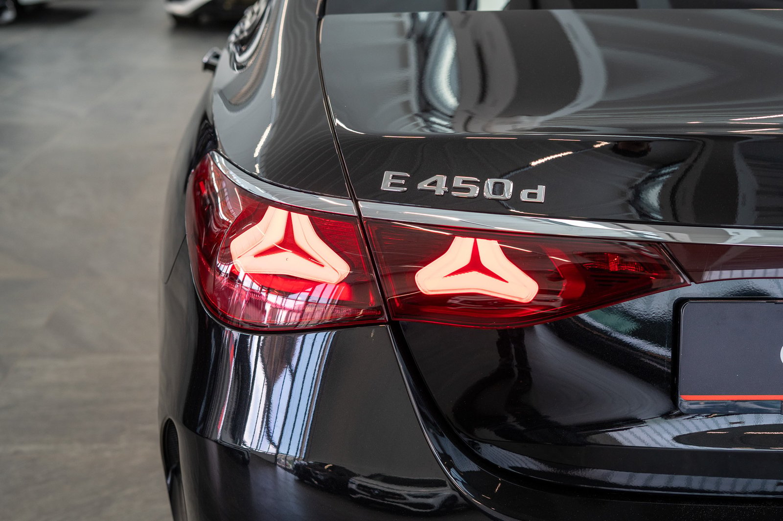 MERCEDES-BENZ E 450 d AMG Line 4matic / Hyperscreen / Panora, Diesel, Occasion / Utilisé, Automatique - 6