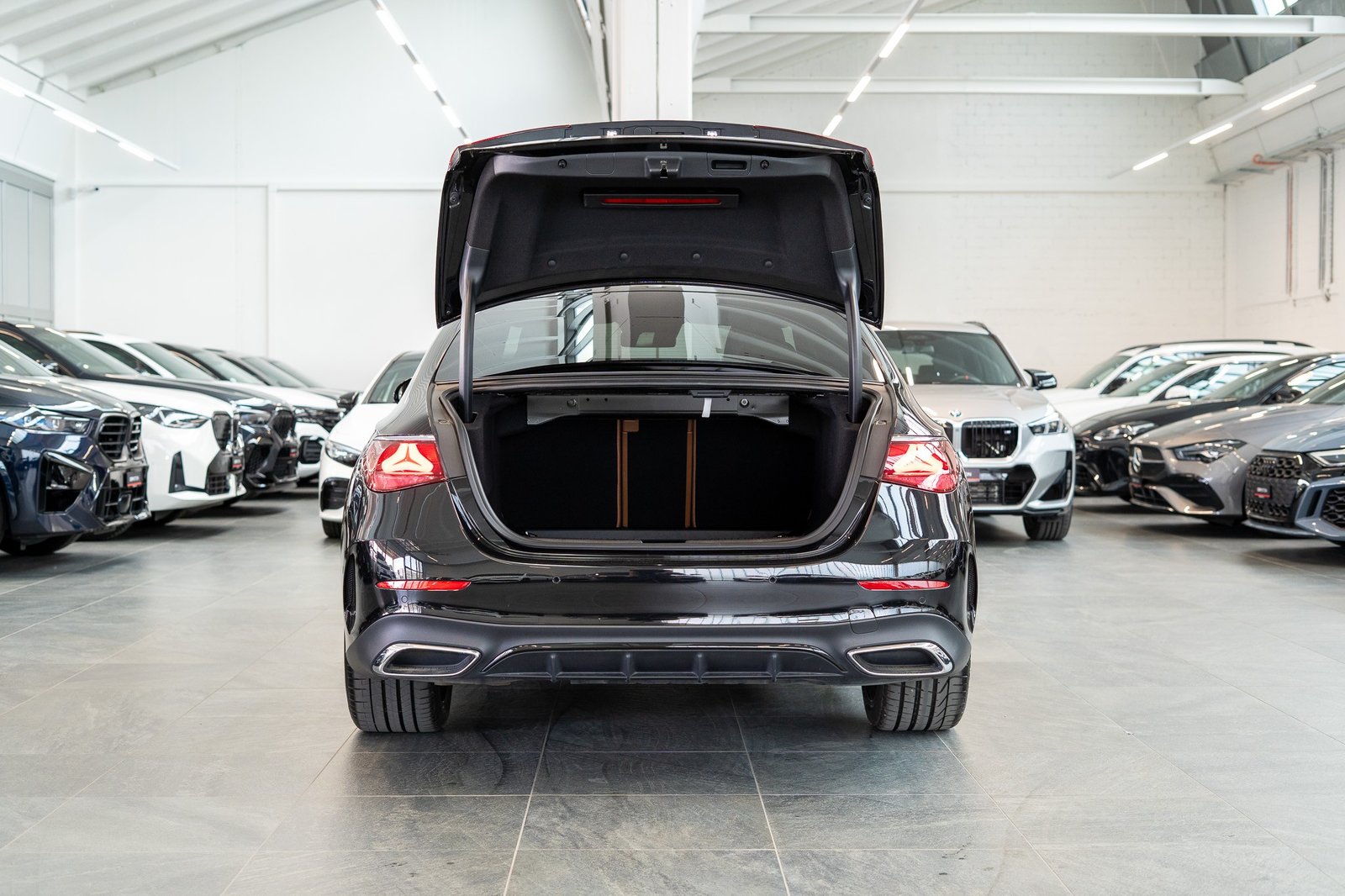 MERCEDES-BENZ E 450 d AMG Line 4matic / Hyperscreen / Panora, Diesel, Occasion / Utilisé, Automatique - 7