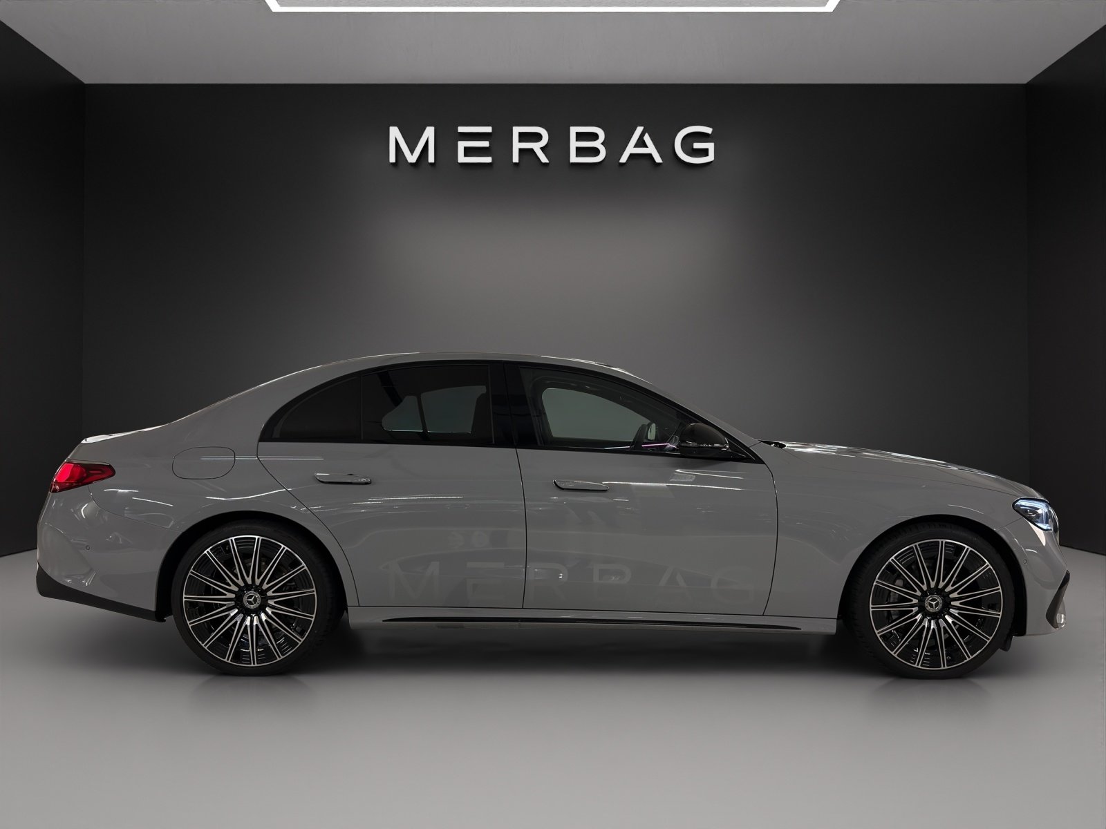 MERCEDES-BENZ E 450 d 4Matic AMG-Line 9G-Tronic, Mild-Hybrid Diesel/Elektro, Vorführwagen, Automatik - 5
