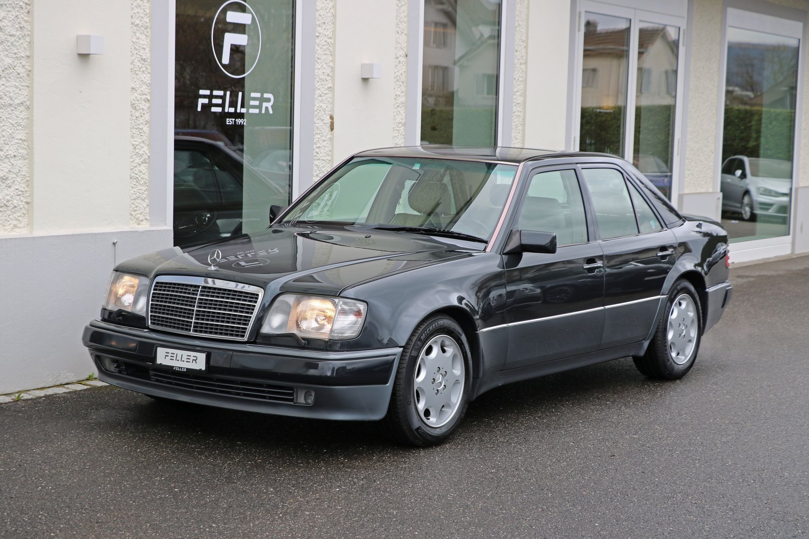 MERCEDES-BENZ 500 E Automatic W 124