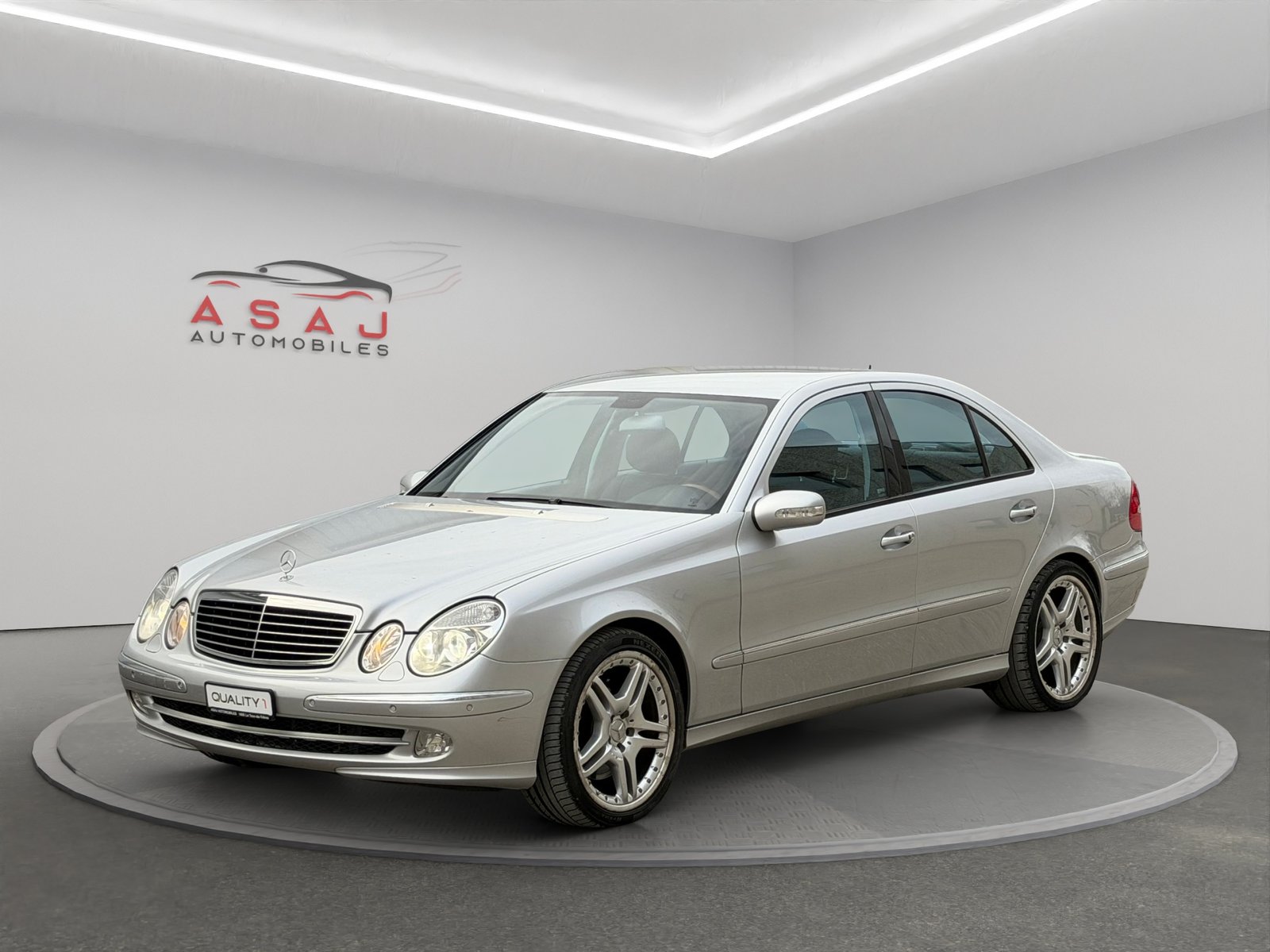 MERCEDES-BENZ E 500 Avantgarde 4Matic Automatic, Petrol, Second hand / Used, Automatic - 4