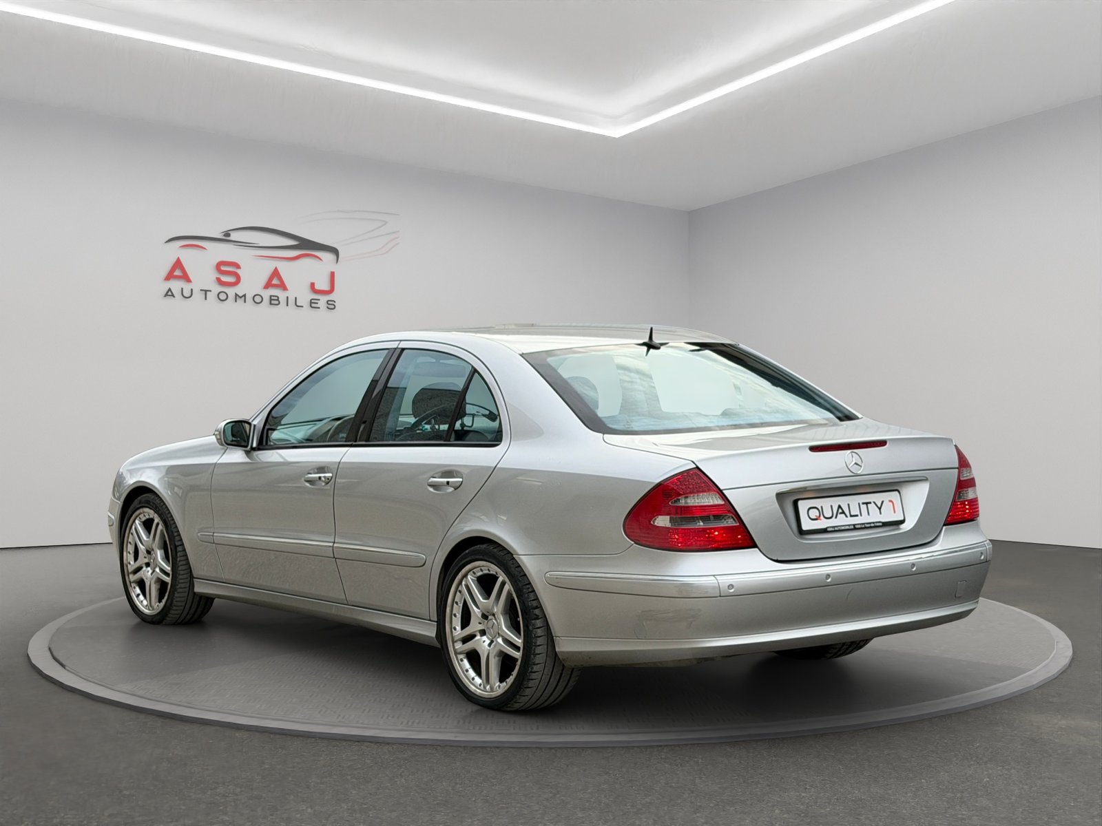 MERCEDES-BENZ E 500 Avantgarde 4Matic Automatic, Petrol, Second hand / Used, Automatic - 6