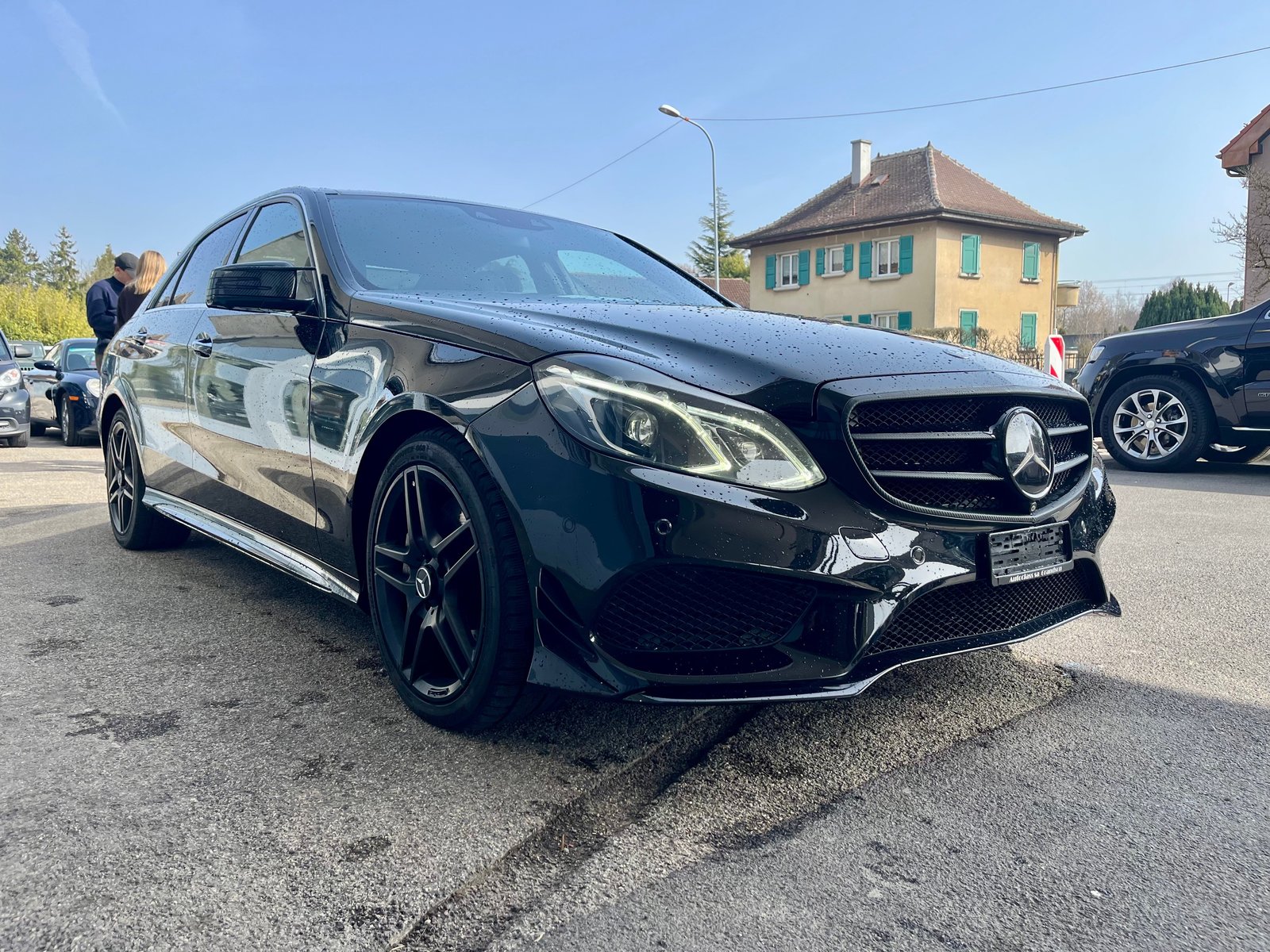 MERCEDES-BENZ E 500 Avantgarde 4Matic 7G-Tronic, Essence, Occasion / Utilisé, Automatique - 4
