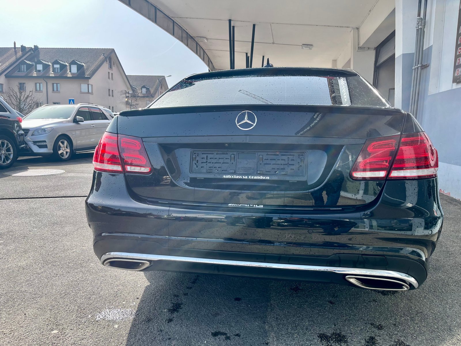 MERCEDES-BENZ E 500 Avantgarde 4Matic 7G-Tronic, Essence, Occasion / Utilisé, Automatique - 7