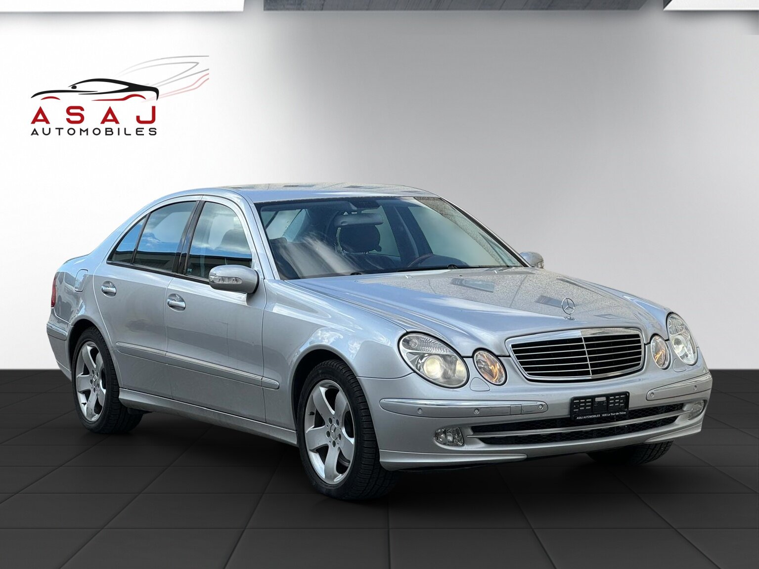 MERCEDES-BENZ E 500 Avantgarde 4Matic Automatic
