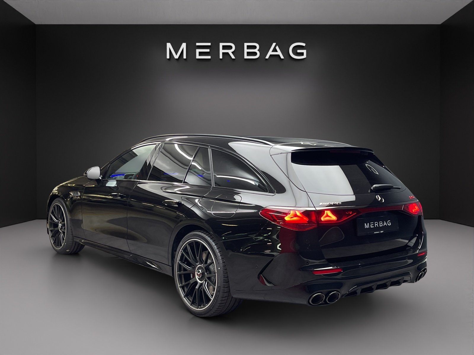 MERCEDES-BENZ E 53 Hybrid 4M+ 9G-Tronic, Plug-in-Hybrid Benzina/Elettrica, Auto nuove, Automatico - 4