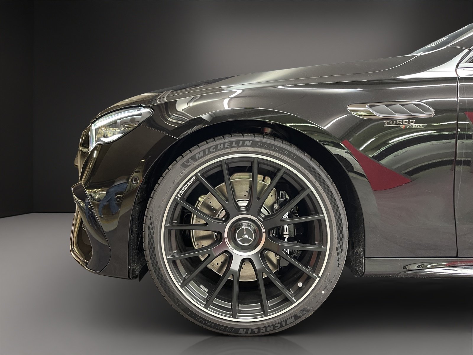MERCEDES-BENZ E 53 Hybrid 4M+ 9G-Tronic, Plug-in-Hybrid Benzina/Elettrica, Auto nuove, Automatico - 6