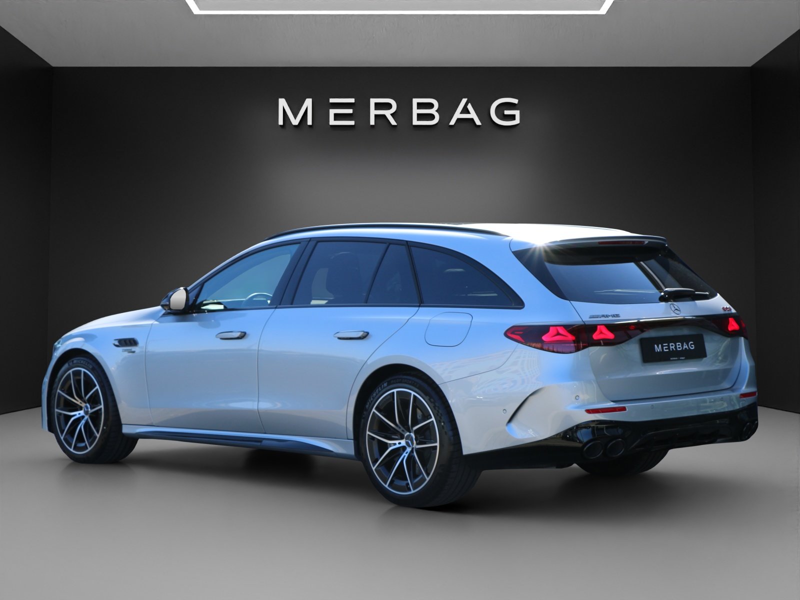 MERCEDES-BENZ E 53 Hybrid 4M+ 9G-Tronic, Hybride Rechargeable Essence/Électricité, Voiture nouvelle, Automatique - 4