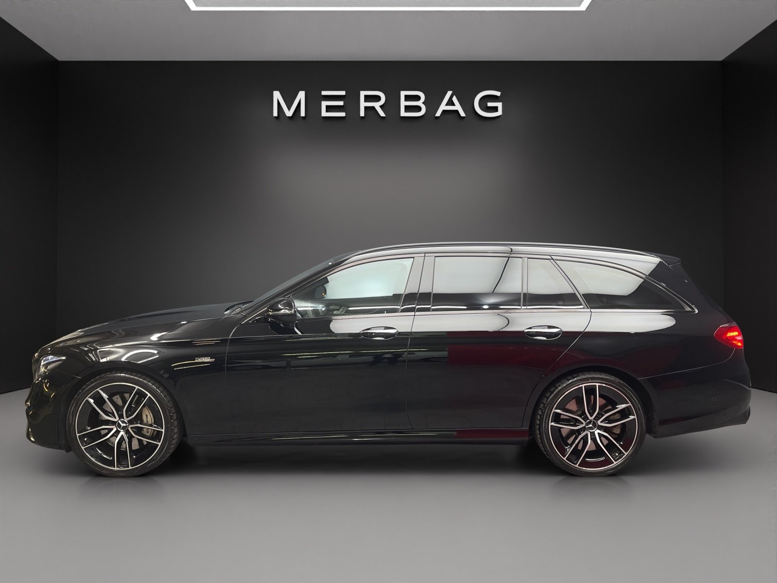 MERCEDES-BENZ E 53 AMG 4Matic, Mild-Hybrid Petrol/Electric, Second hand / Used, Automatic - 3