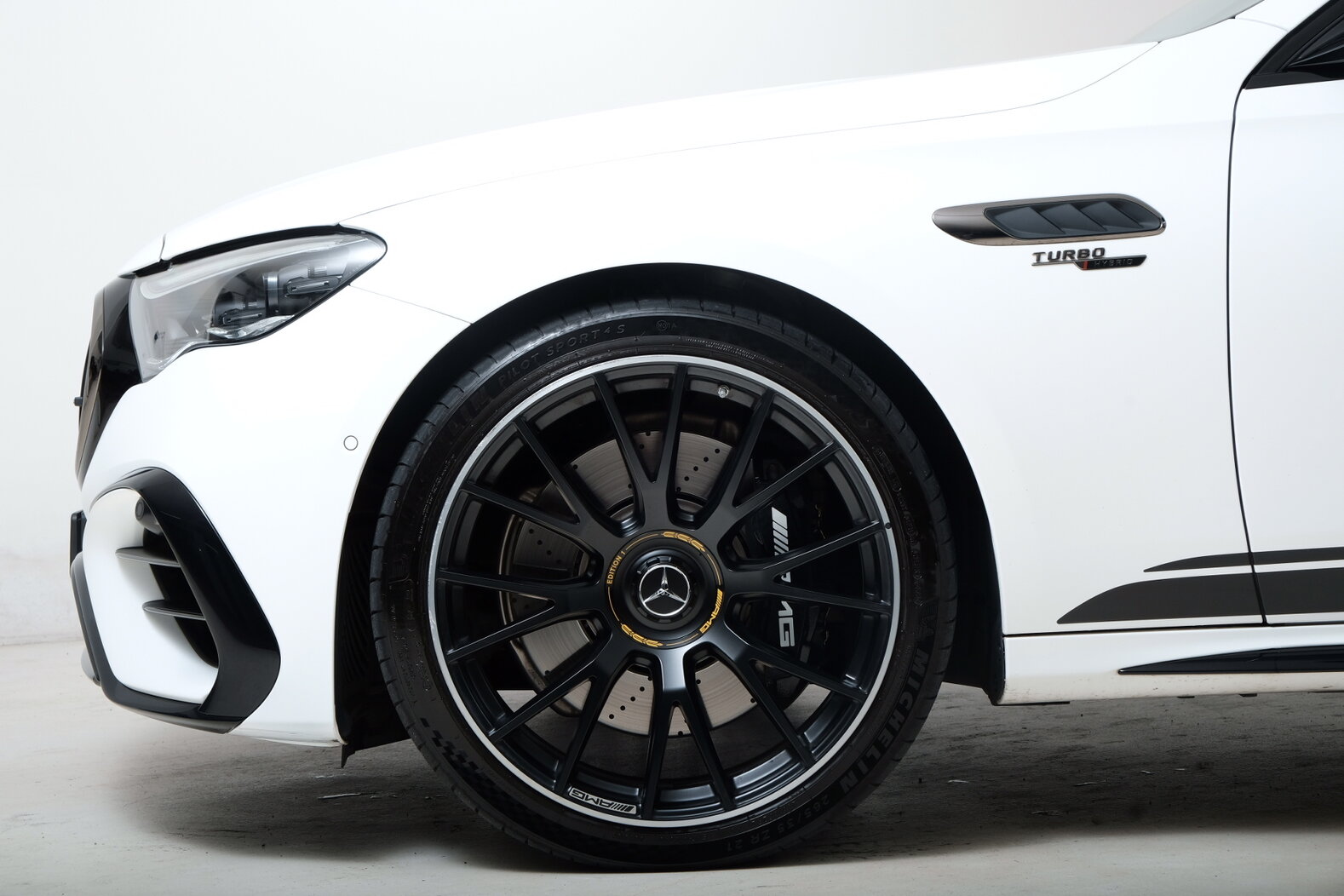 MERCEDES-BENZ E 53 Hybrid AMG 4matic S214, Plug-in-Hybrid Benzin/Elektro, Occasion / Gebraucht, Automatik - 3