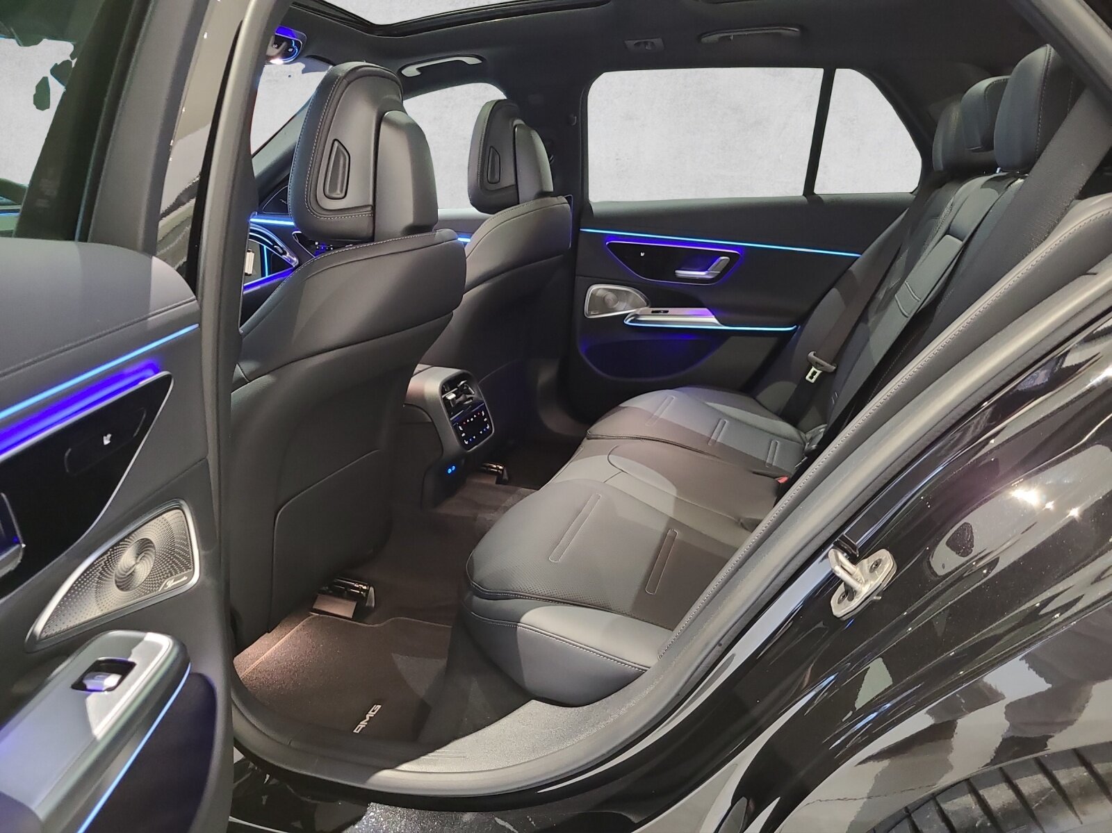 MERCEDES-BENZ E 53 Hybrid AMG 4M+ T, Plug-in-Hybrid Petrol/Electric, Ex-demonstrator, Automatic - 3