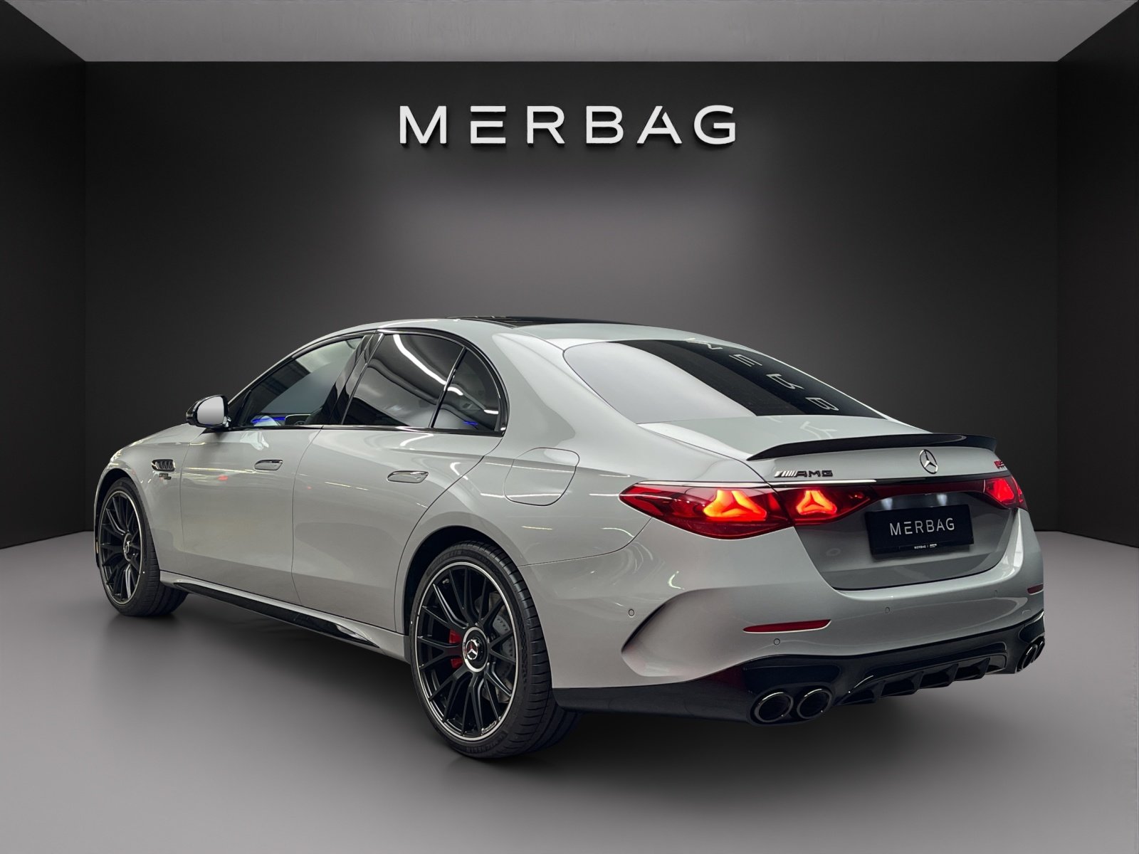 MERCEDES-BENZ AMG E 53 Hybrid 4MATIC+ Limousie, Plug-in-Hybrid Benzina/Elettrica, Auto nuove, Automatico - 3