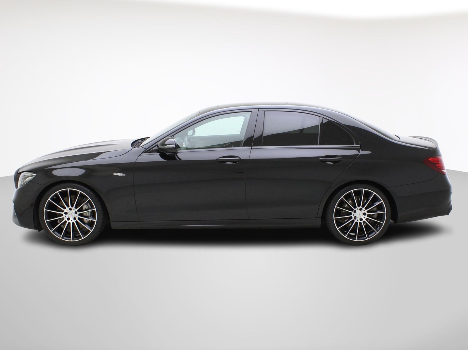 MERCEDES-BENZ E-Klasse E 53 AMG 4matic+, Benzin, Occasion / Gebraucht, Automatik - 3