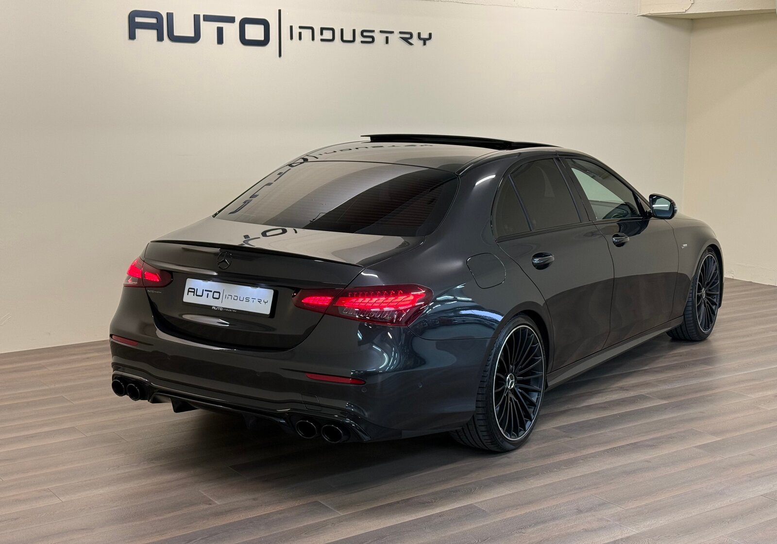 MERCEDES-BENZ AMG E 53 4Matic+ Speedshift 9G-TCT, Mild-Hybrid Petrol/Electric, Second hand / Used, Automatic - 3