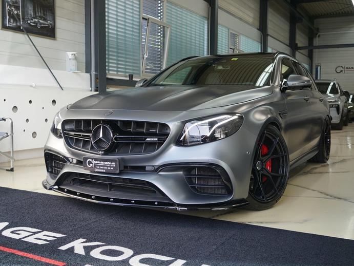 MERCEDES-BENZ E 63 AMG S 4 Matic 9G-Tronic // Akrapovic Exhaust **, Petrol, Second hand / Used, Automatic
