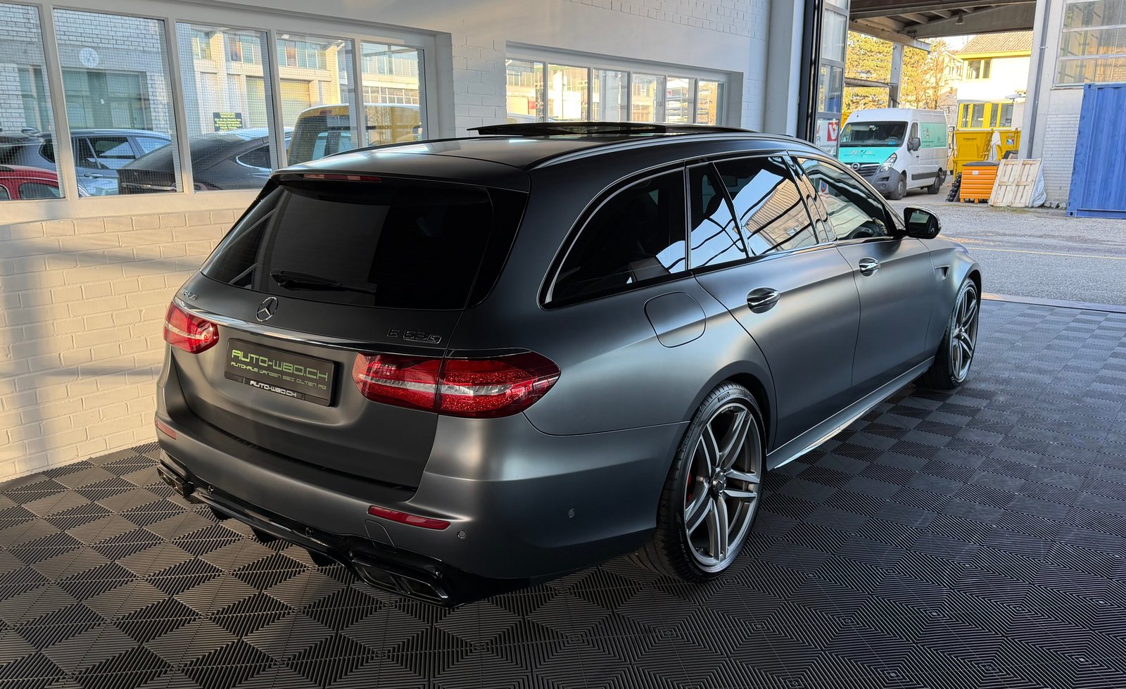 MERCEDES-BENZ E 63 AMG S 612PS 4X4 4 Matic 9G-Tronic, Benzin, Occasion / Gebraucht, Automatik - 3