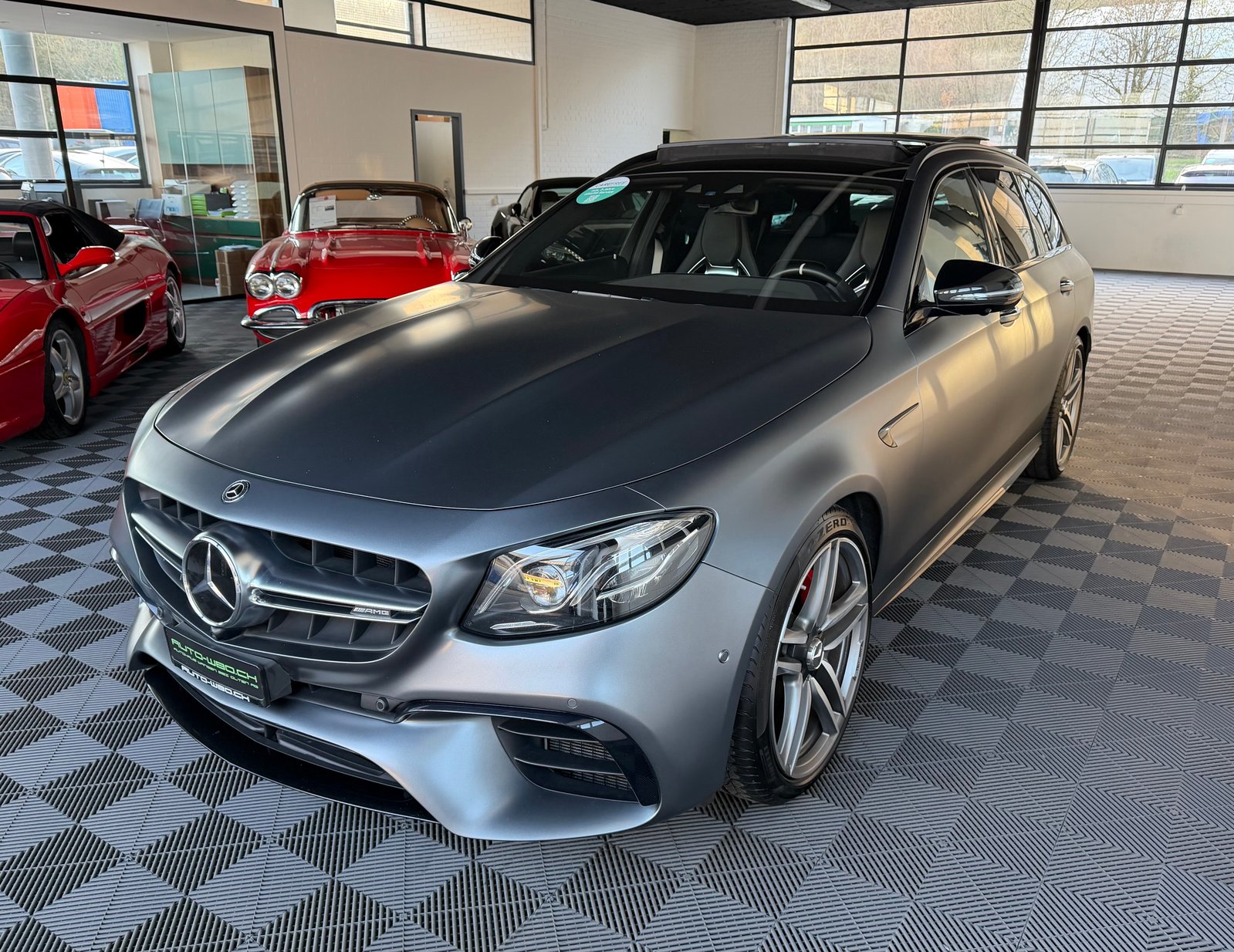 MERCEDES-BENZ E 63 AMG S 612PS 4X4 4 Matic 9G-Tronic, Benzin, Occasion / Gebraucht, Automatik - 6