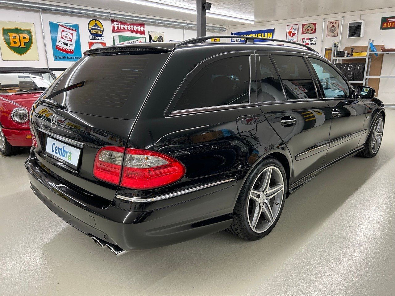 MERCEDES-BENZ E 63 AMG Avantgarde 7G-Tronic, Essence, Occasion / Utilisé, Automatique - 3