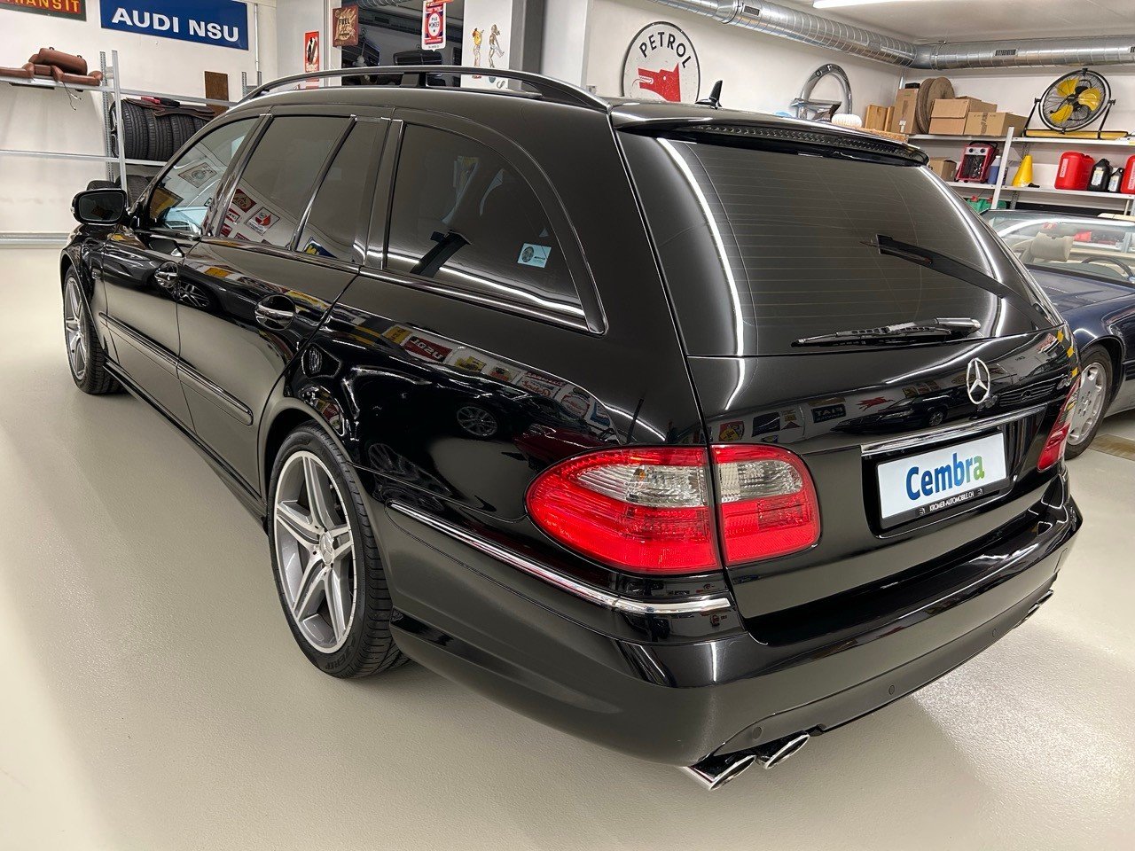 MERCEDES-BENZ E 63 AMG Avantgarde 7G-Tronic, Essence, Occasion / Utilisé, Automatique - 4