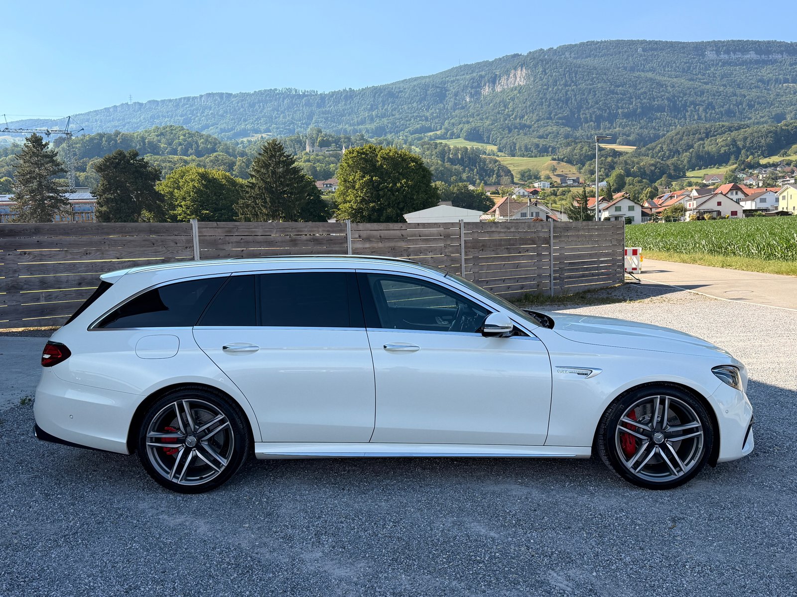 MERCEDES-BENZ E 63 AMG S 4 Matic 9G-Tronic, Benzin, Occasion / Gebraucht, Automatik - 4