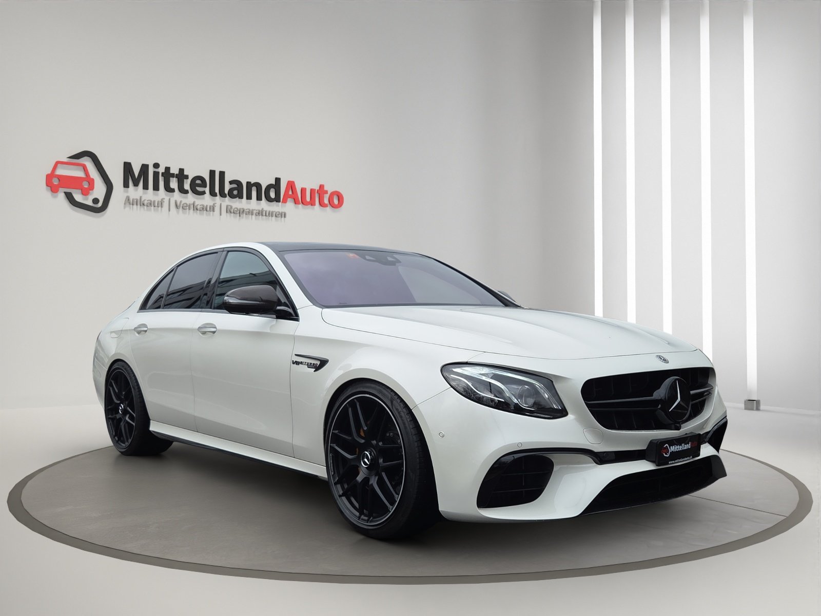 MERCEDES-BENZ E 63 AMG S 4Matic Speedshift MCT, Petrol, Second hand / Used, Automatic - 3