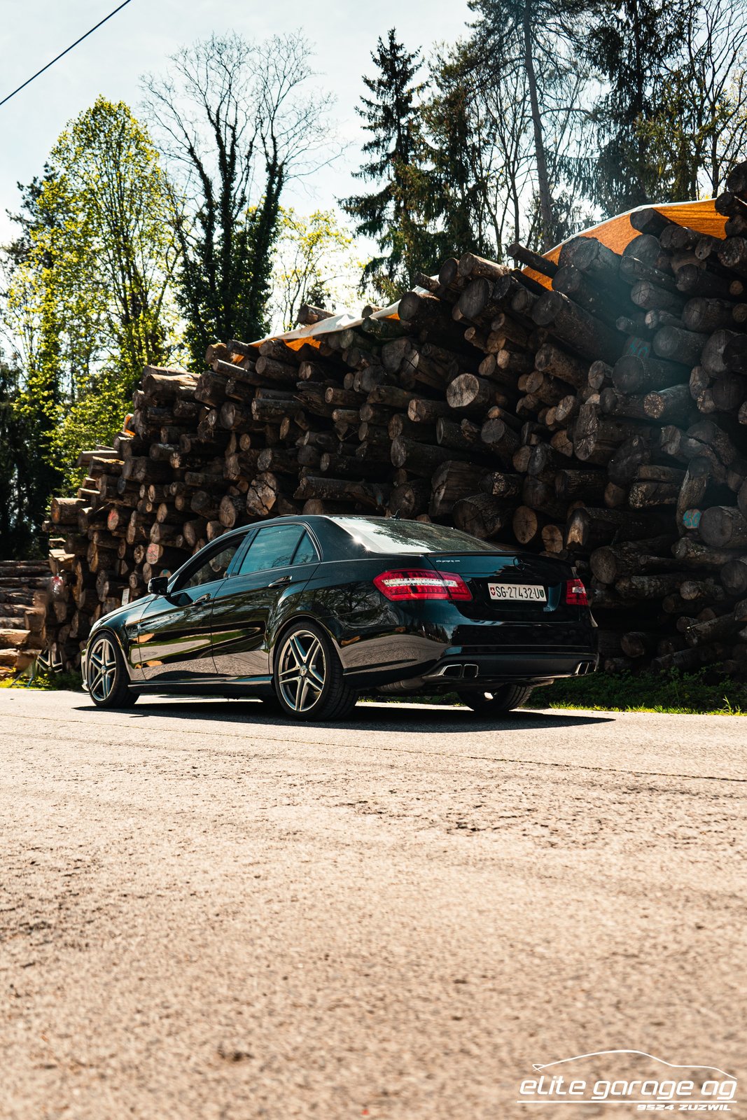 MERCEDES-BENZ E 63 AMG Speedshift MCT ALL BLACK LIEBHABERFAHRZEUG, Benzin, Occasion / Gebraucht, Automatik - 2