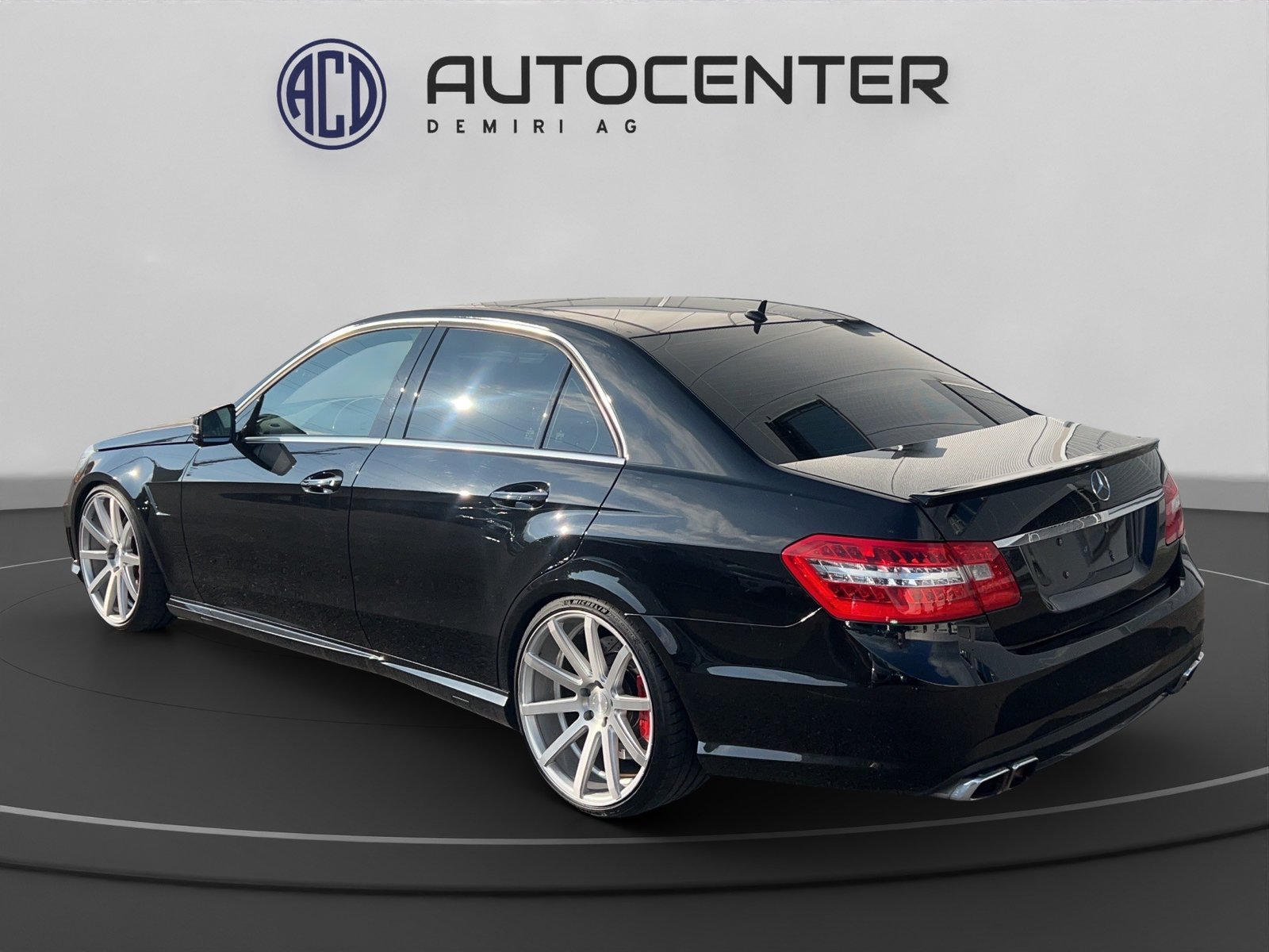 MERCEDES-BENZ E 63 AMG Speedshift MCT, Benzin, Occasion / Gebraucht, Automatik - 4