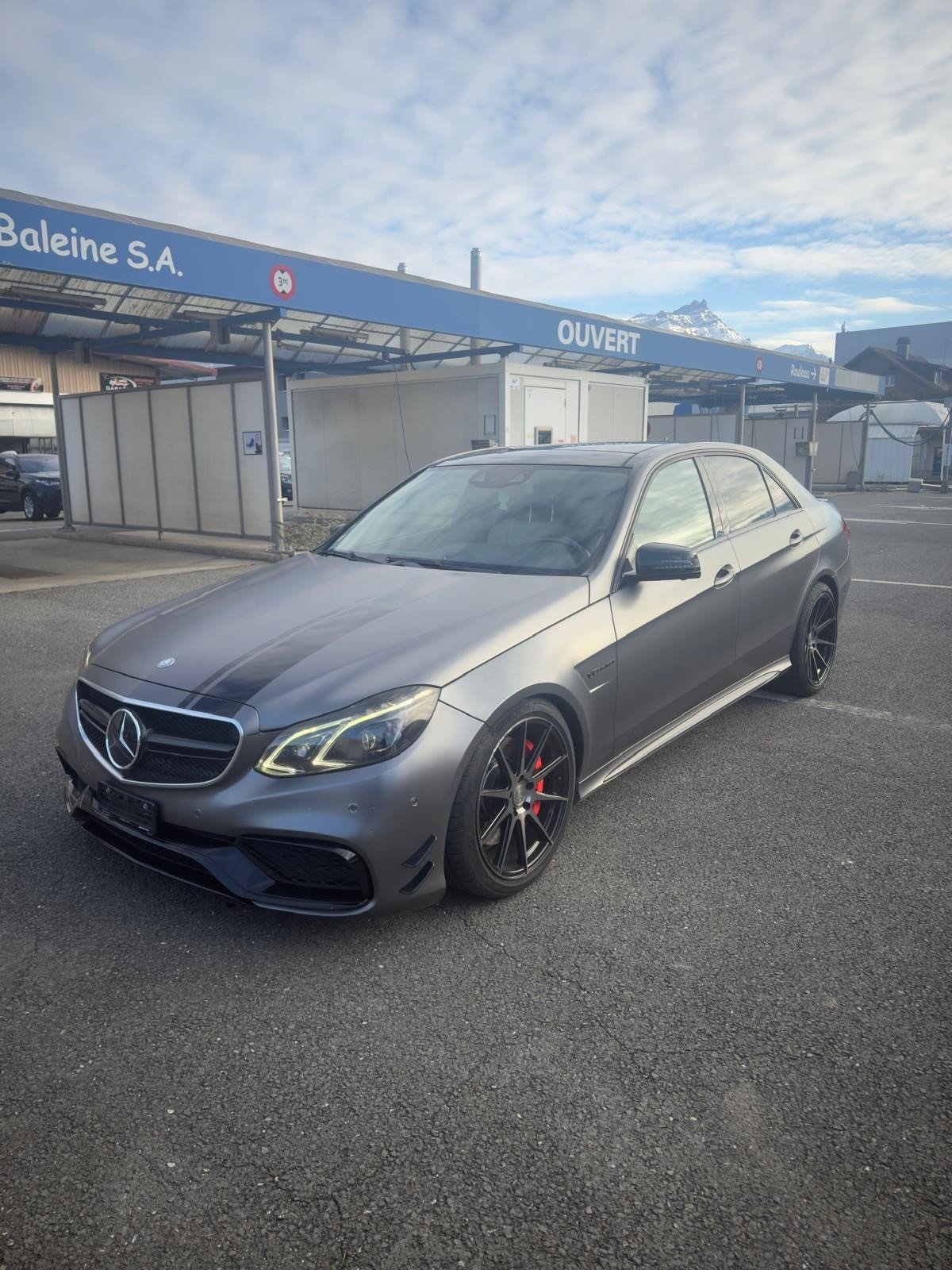 MERCEDES-BENZ E 63 AMG