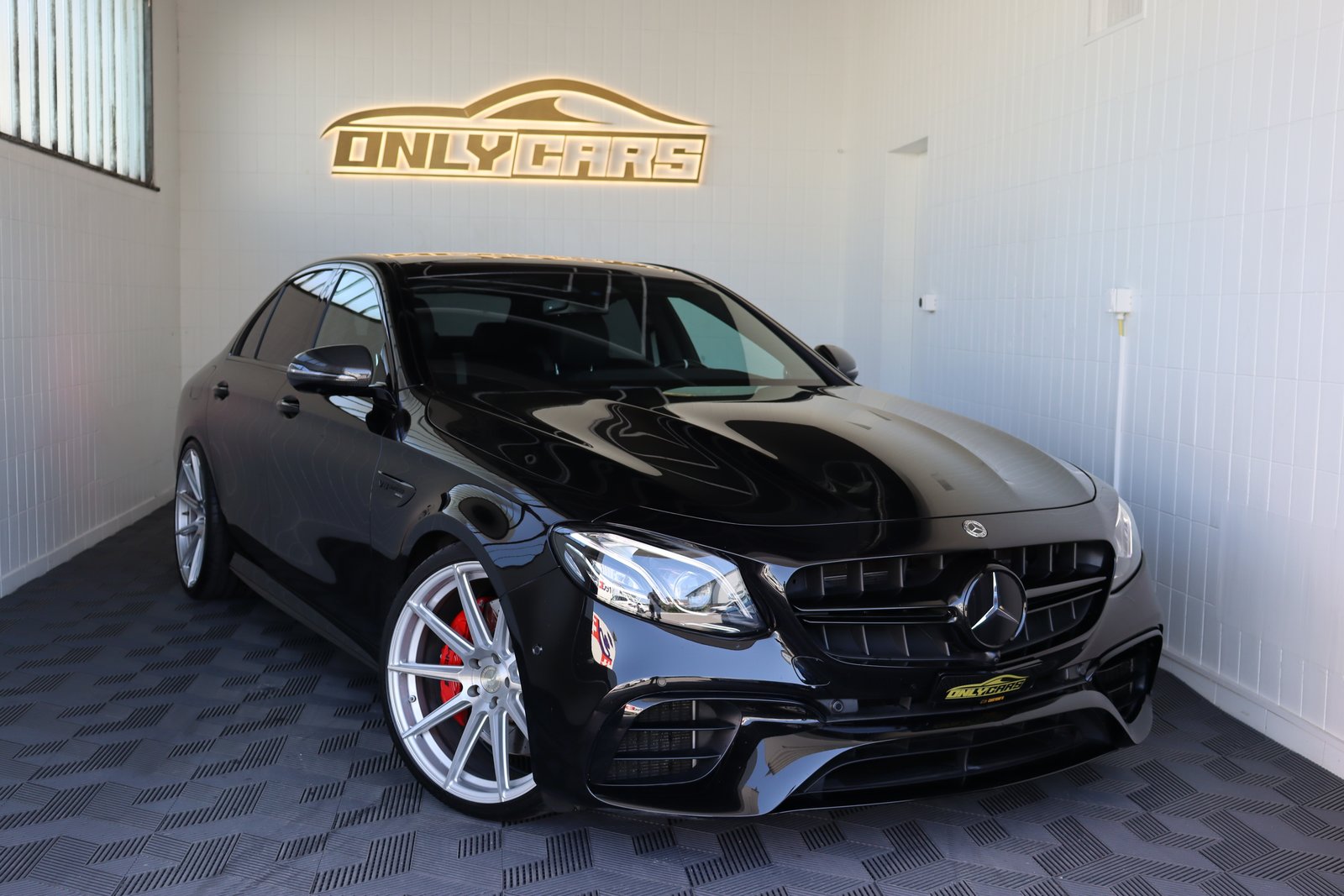 MERCEDES-BENZ E 63 AMG S 4Matic Speedshift MCT