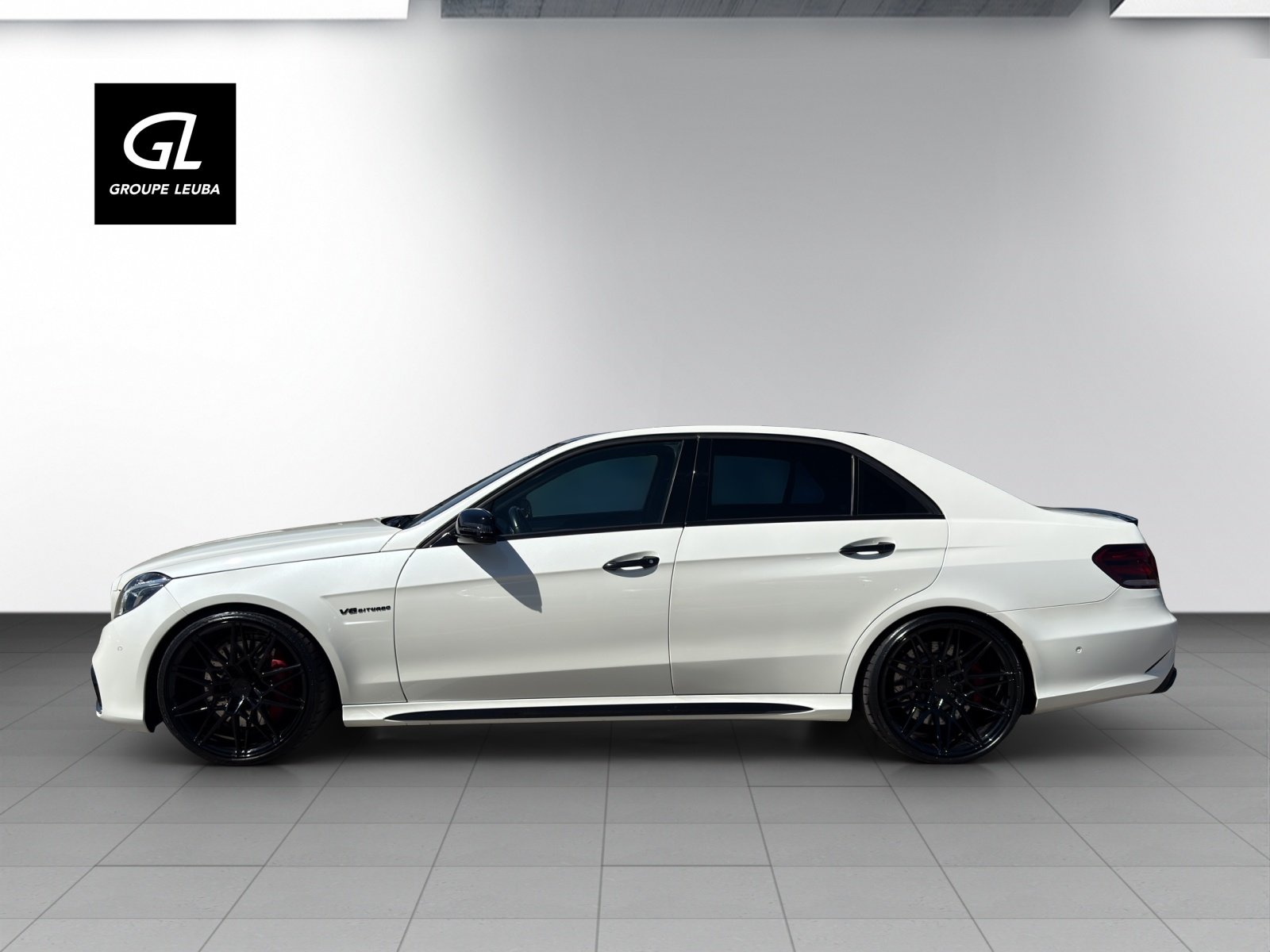 MERCEDES-BENZ E 63 AMG, Petrol, Second hand / Used, Automatic - 5