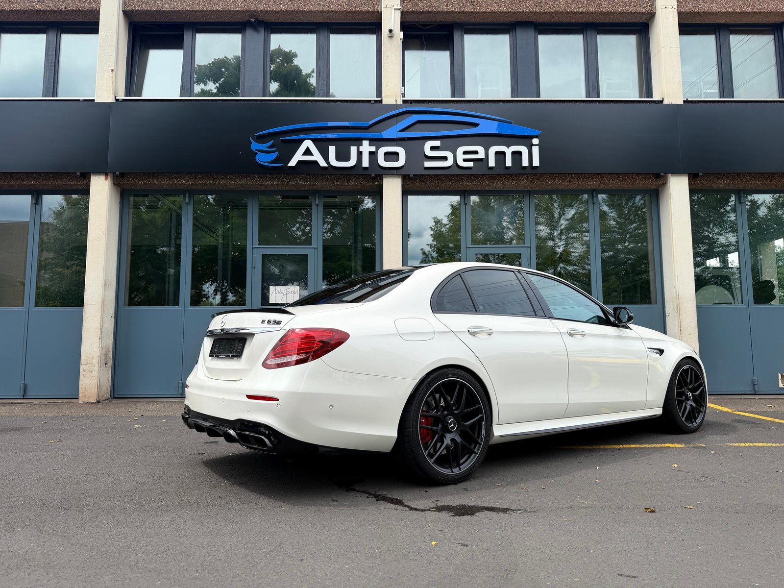 MERCEDES-BENZ E 63 AMG S 4Matic Speedshift MCT, Benzin, Occasion / Gebraucht, Automatik - 7