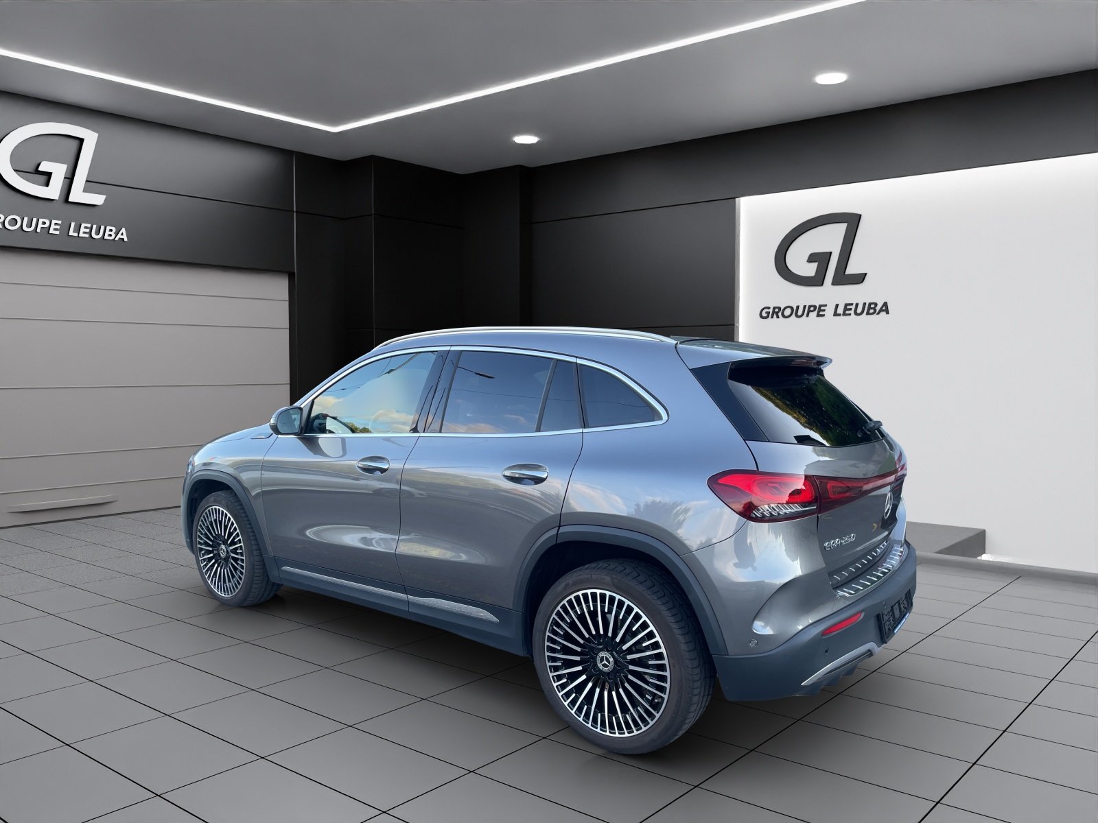 MERCEDES-BENZ EQA 250 AMG Line, Elettrica, Occasioni / Usate, Automatico - 4