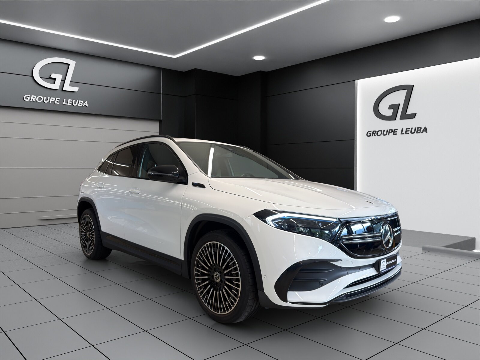 MERCEDES-BENZ EQA 250 AMG Line AMG Line