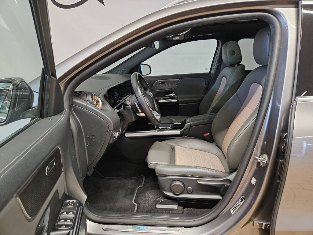 MERCEDES-BENZ EQA 250 Electric Art Line, Electric, Second hand / Used, Automatic - 5