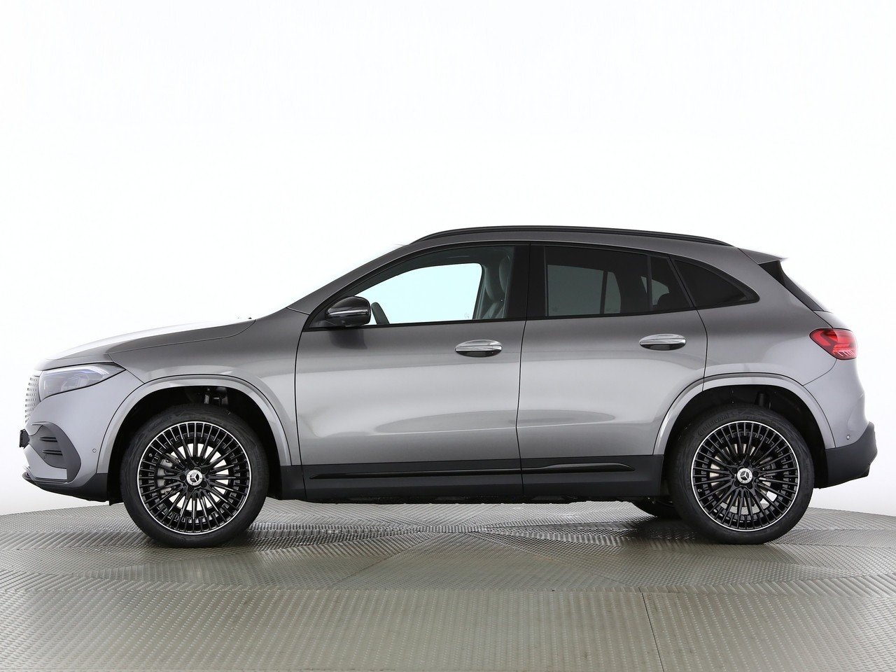 MERCEDES-BENZ EQA 300 66,5kWh 4Matic Swiss Star, Elettrica, Auto nuove, Automatico - 5